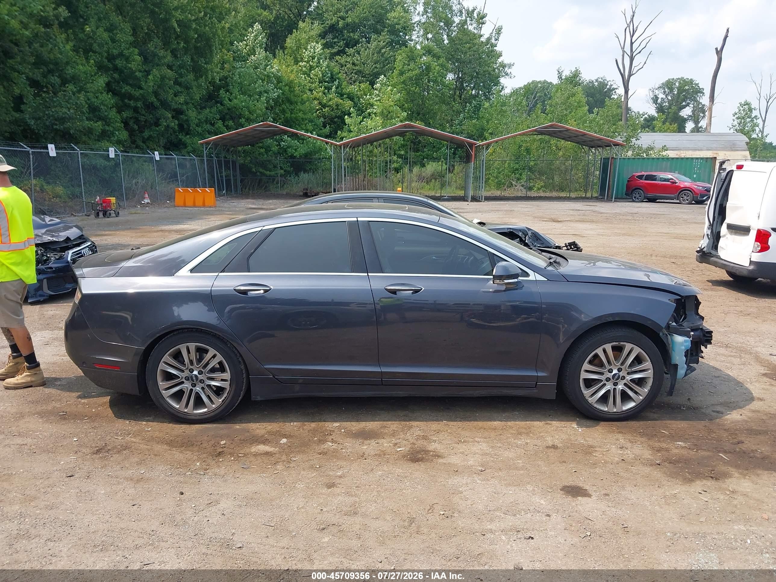 2013 Lincoln Mkz   Gray vin: 3LN6L2J92DR820401