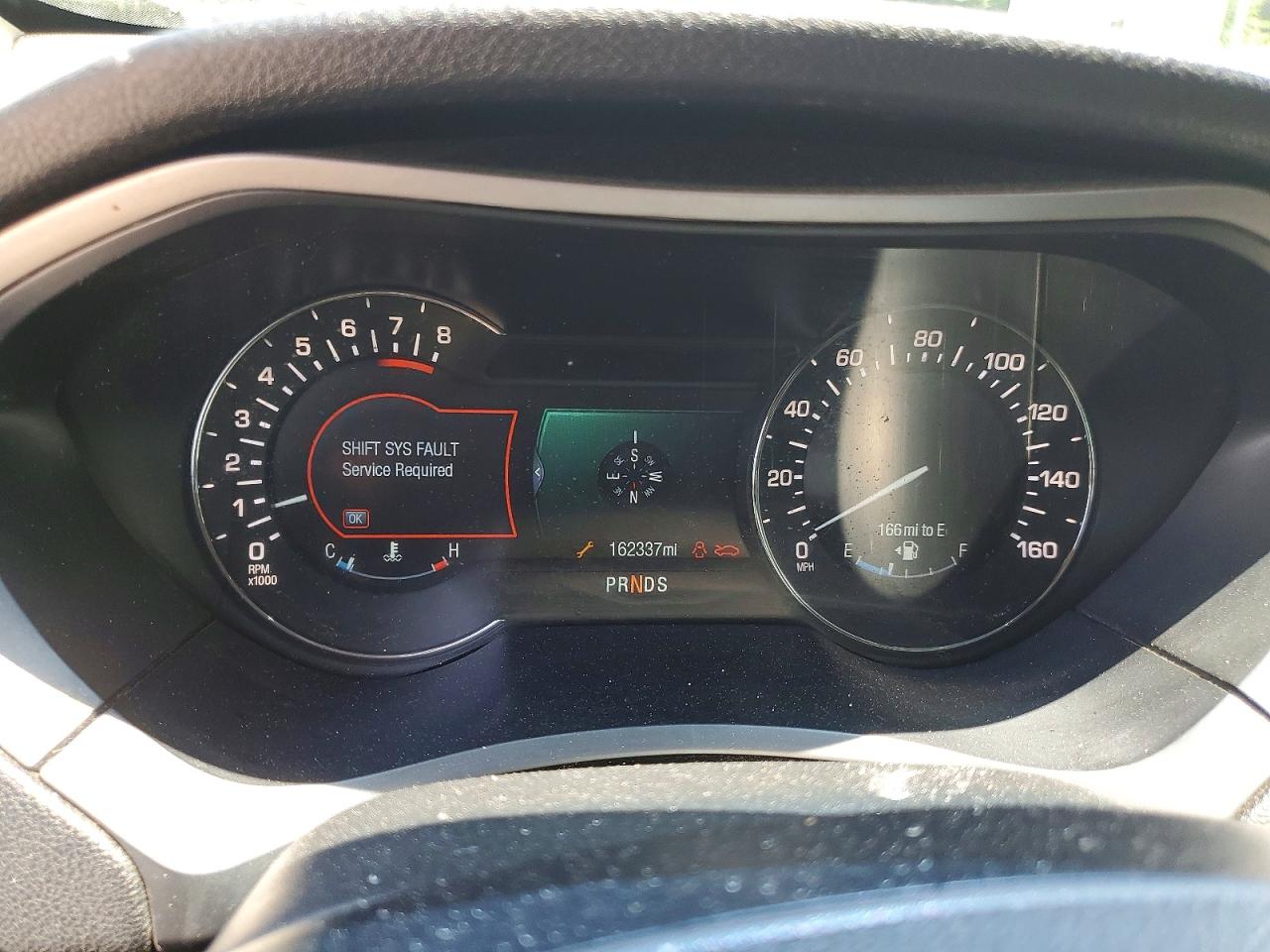2015 Lincoln Mkz Серебряный vin: 3LN6L2J93FR616533