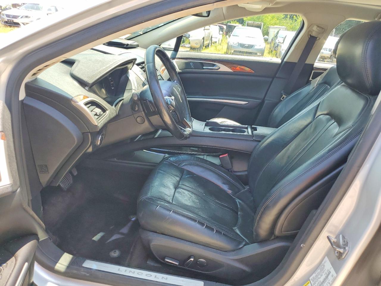 2015 Lincoln Mkz Серебряный vin: 3LN6L2J93FR616533