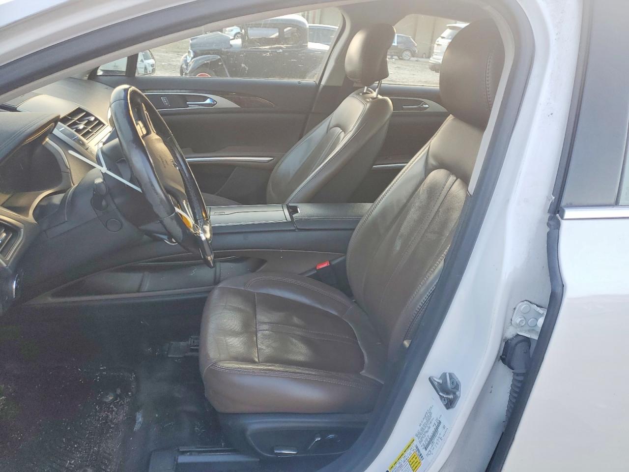 2015 Lincoln Mkz Белый vin: 3LN6L2J95FR618297