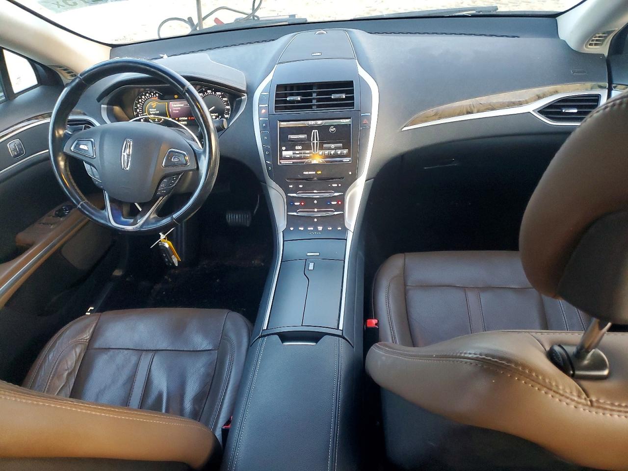 2015 Lincoln Mkz Белый vin: 3LN6L2J95FR618297