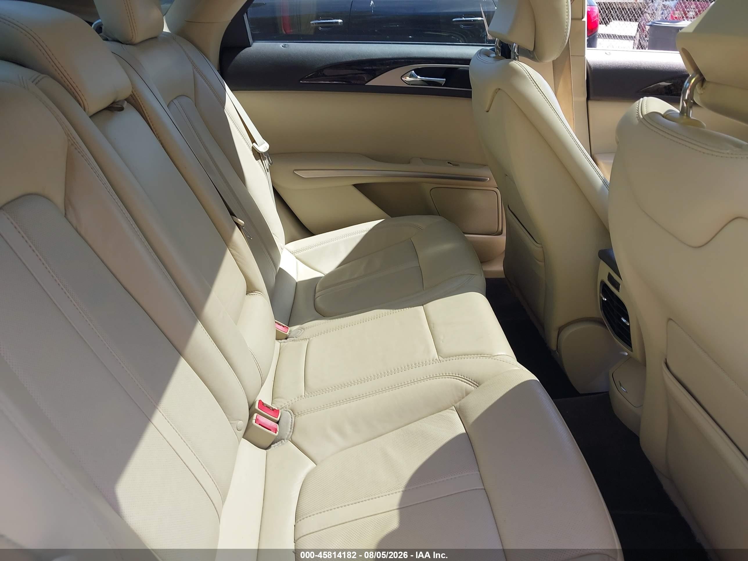 2015 Lincoln Mkz   Черный vin: 3LN6L2J95FR625248