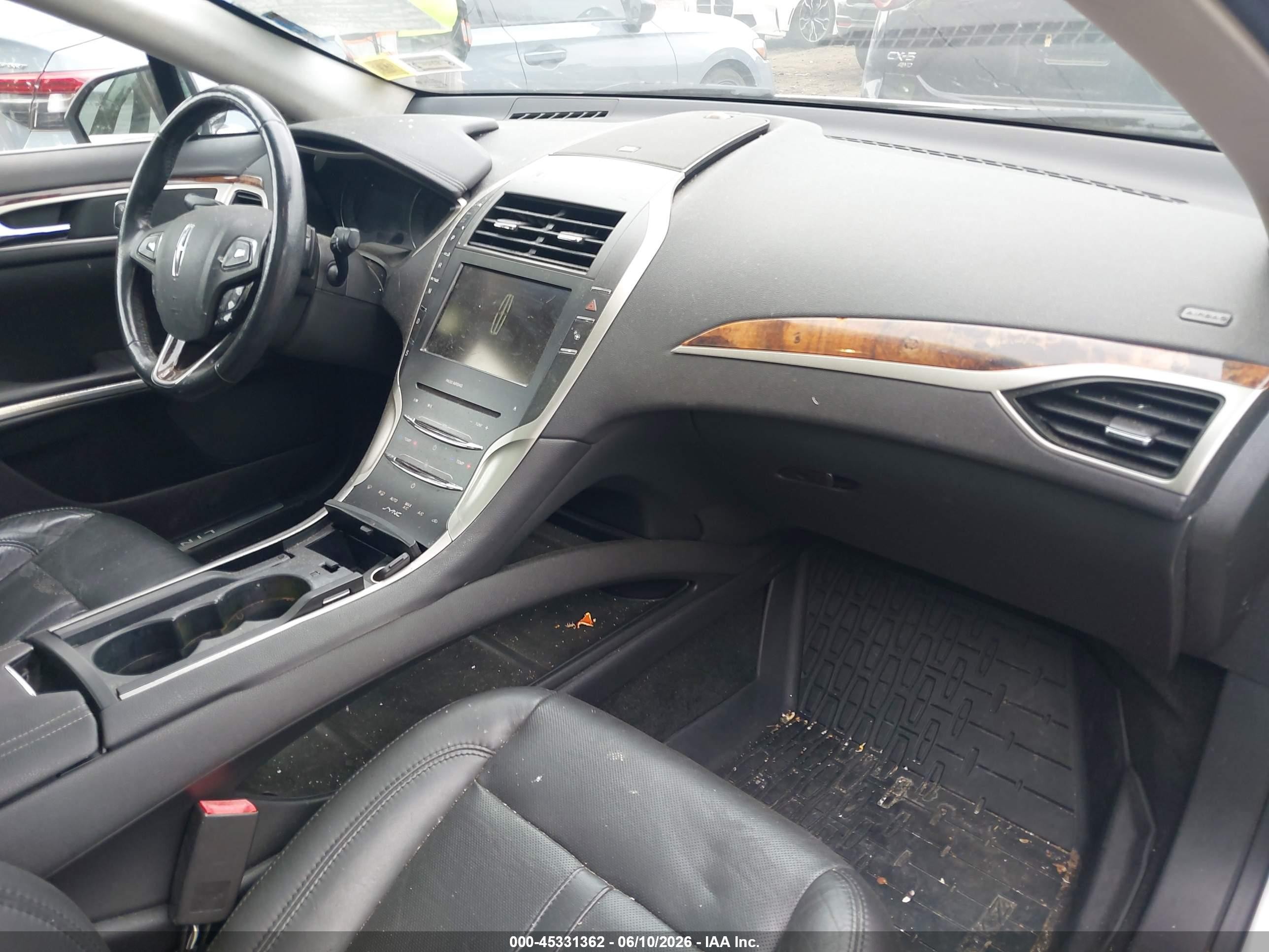 2013 Lincoln Mkz   Silver vin: 3LN6L2J96DR817212