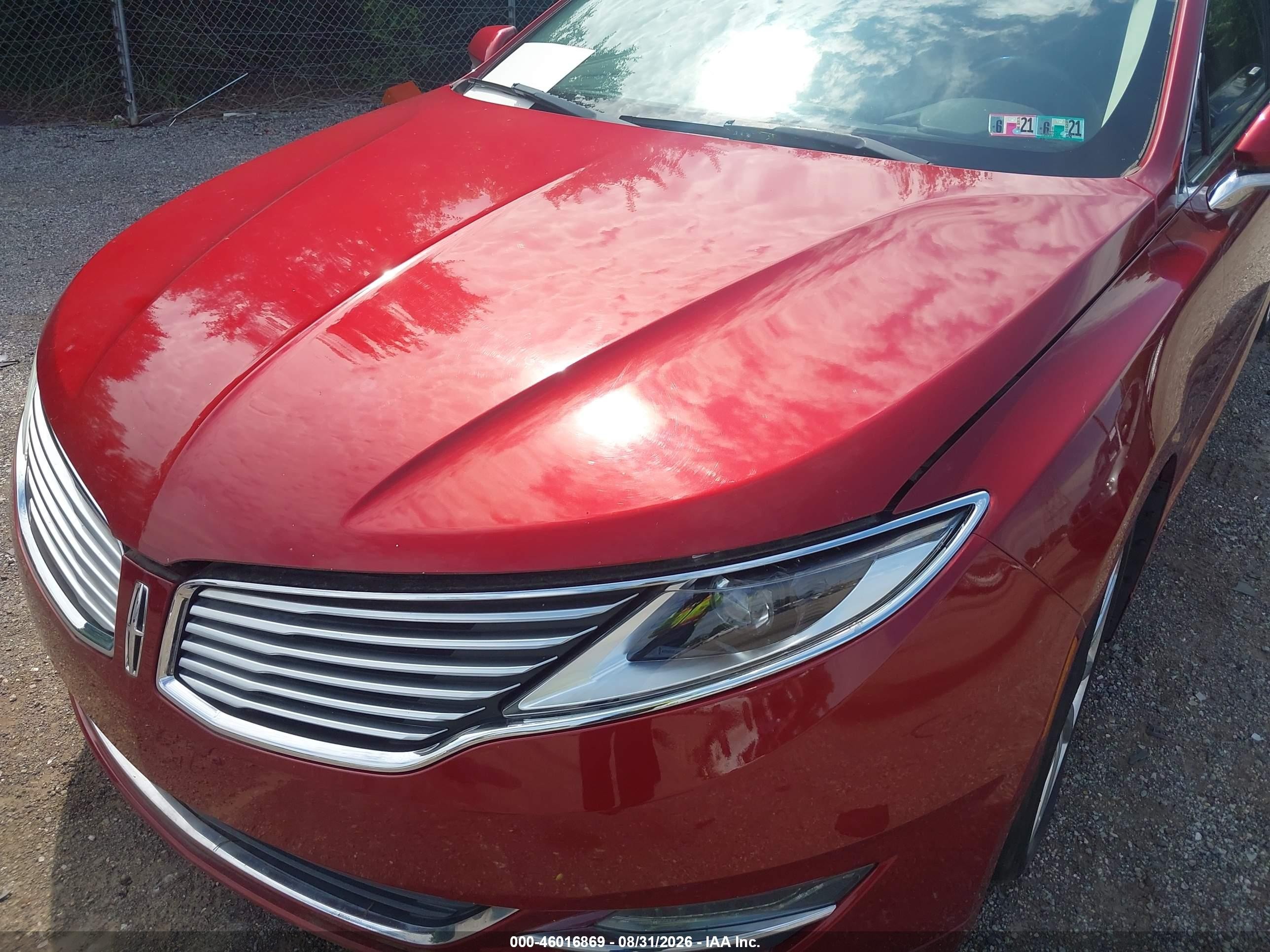 2014 Lincoln Mkz   Red vin: 3LN6L2J96ER815896