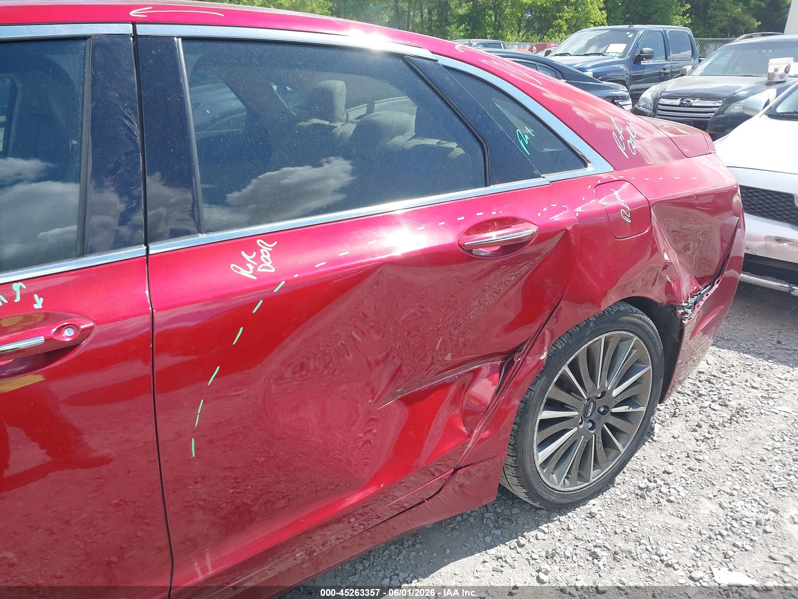 2014 Lincoln Mkz   Red vin: 3LN6L2J96ER829085