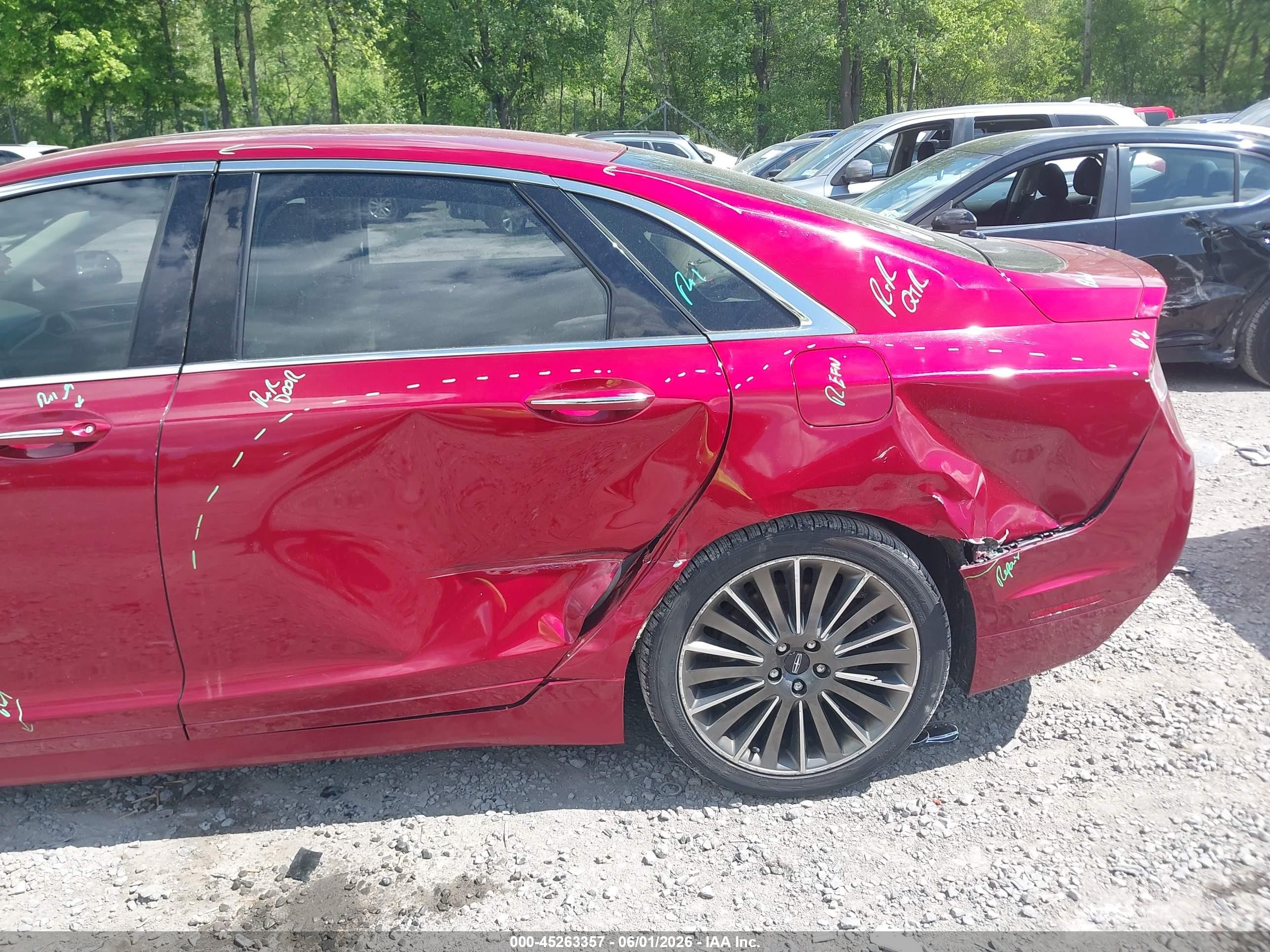 2014 Lincoln Mkz   Red vin: 3LN6L2J96ER829085