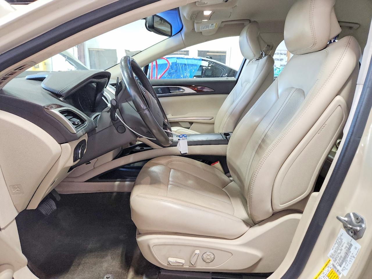 2016 Lincoln Mkz Tan vin: 3LN6L2J96GR627284