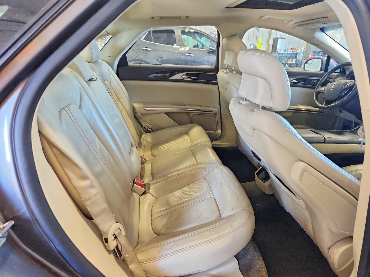 2014 Lincoln Mkz Gray vin: 3LN6L2J97ER821173