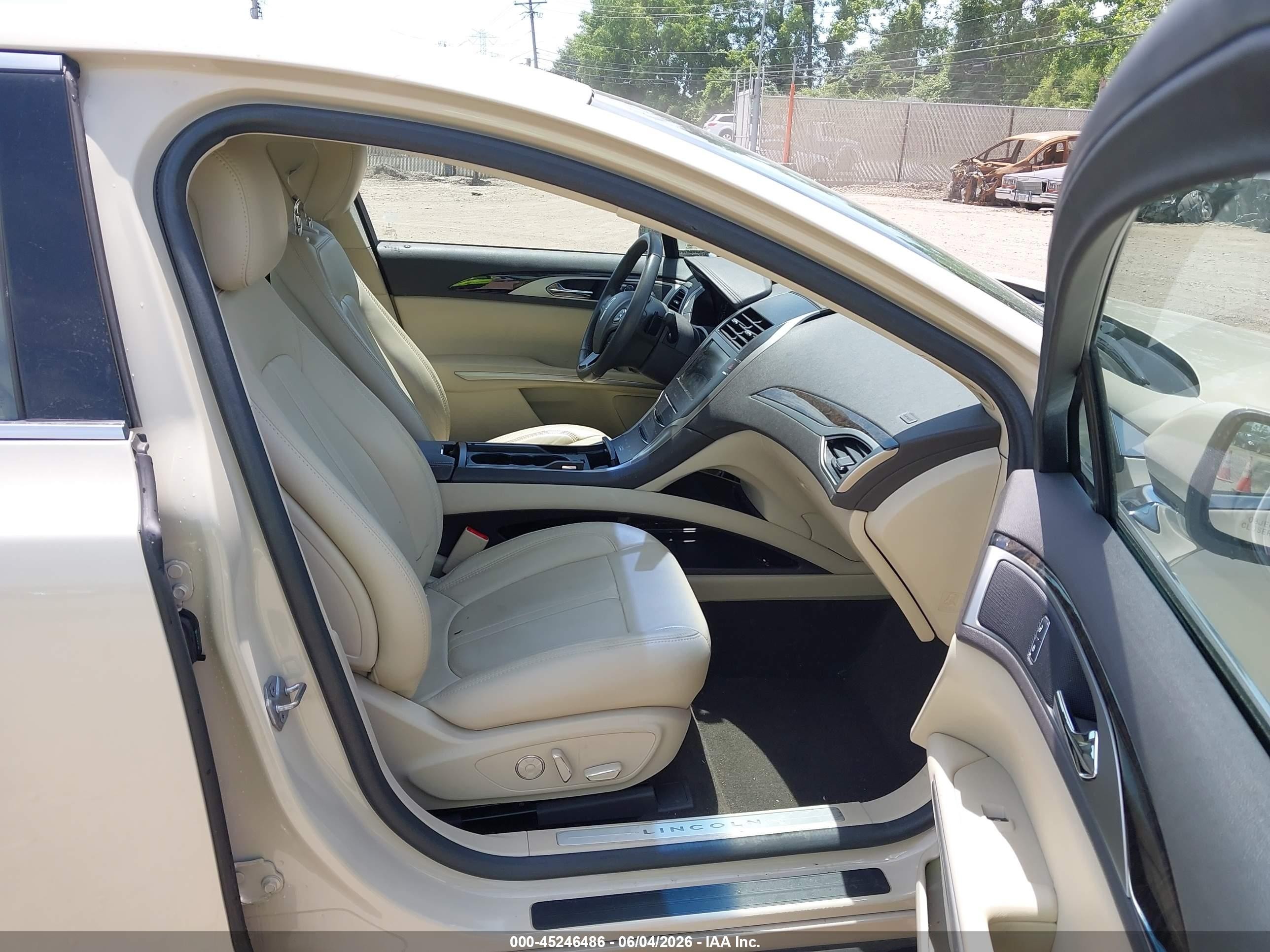 2014 Lincoln Mkz   Tan vin: 3LN6L2J97ER834747