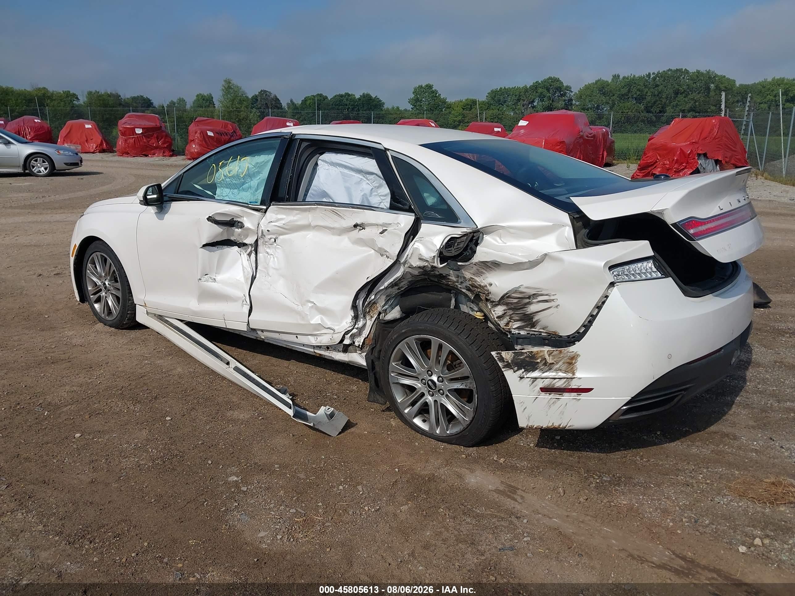 2013 Lincoln Mkz   White vin: 3LN6L2J98DR804784