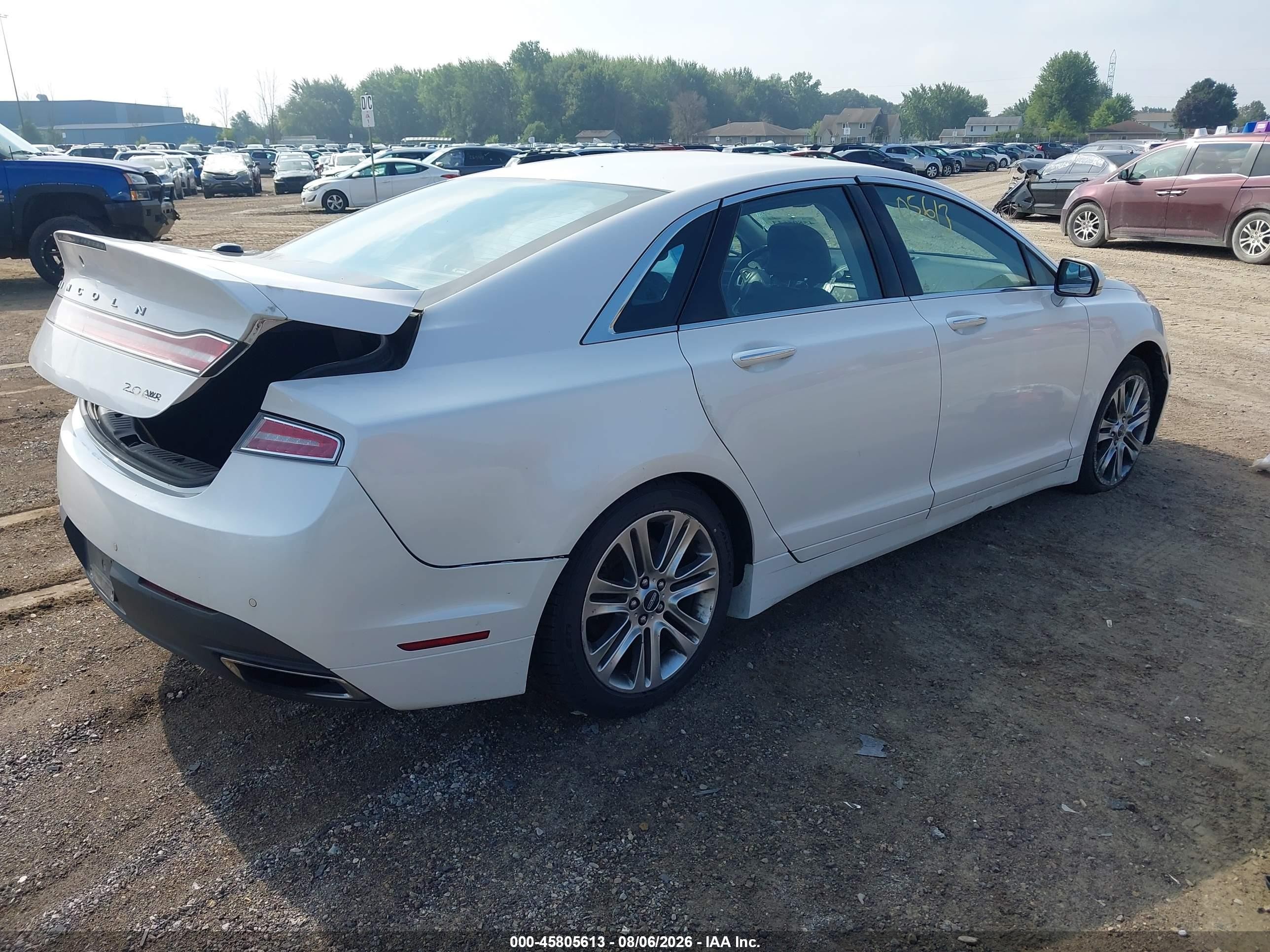 2013 Lincoln Mkz   White vin: 3LN6L2J98DR804784