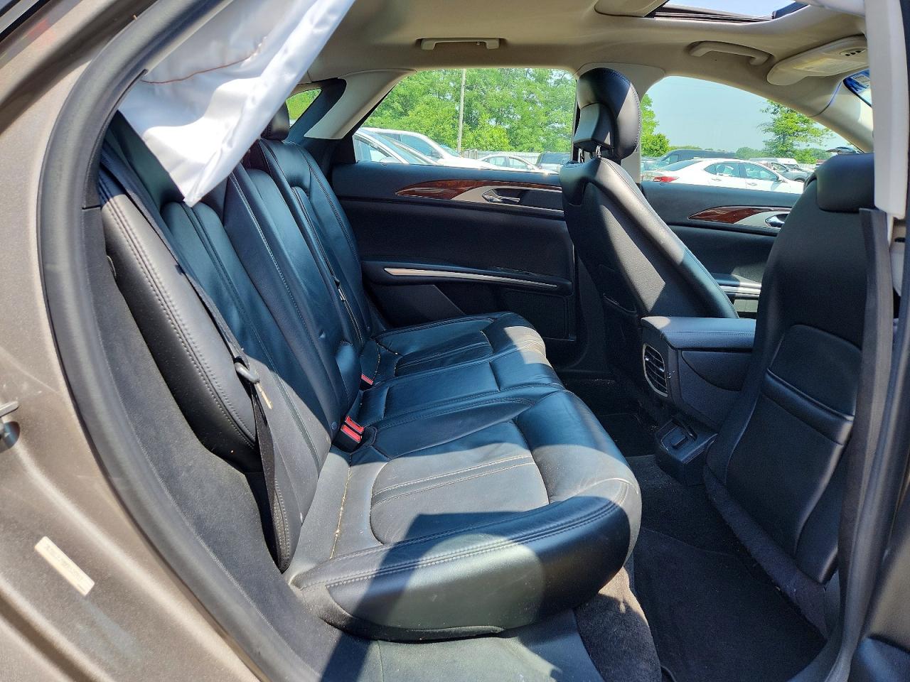 2015 Lincoln Mkz Silver vin: 3LN6L2J98FR620917