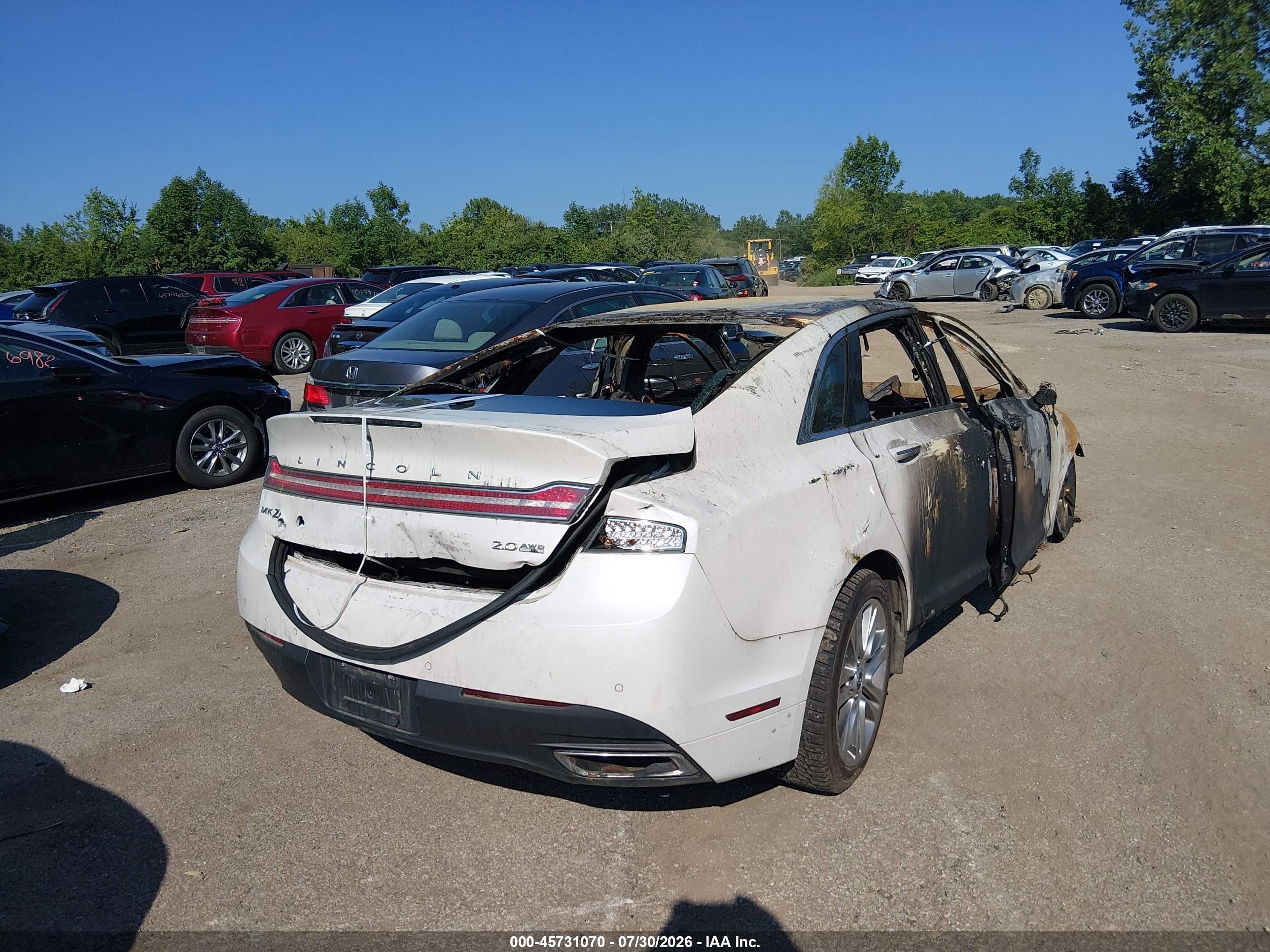 2014 Lincoln Mkz   White vin: 3LN6L2J99ER805105