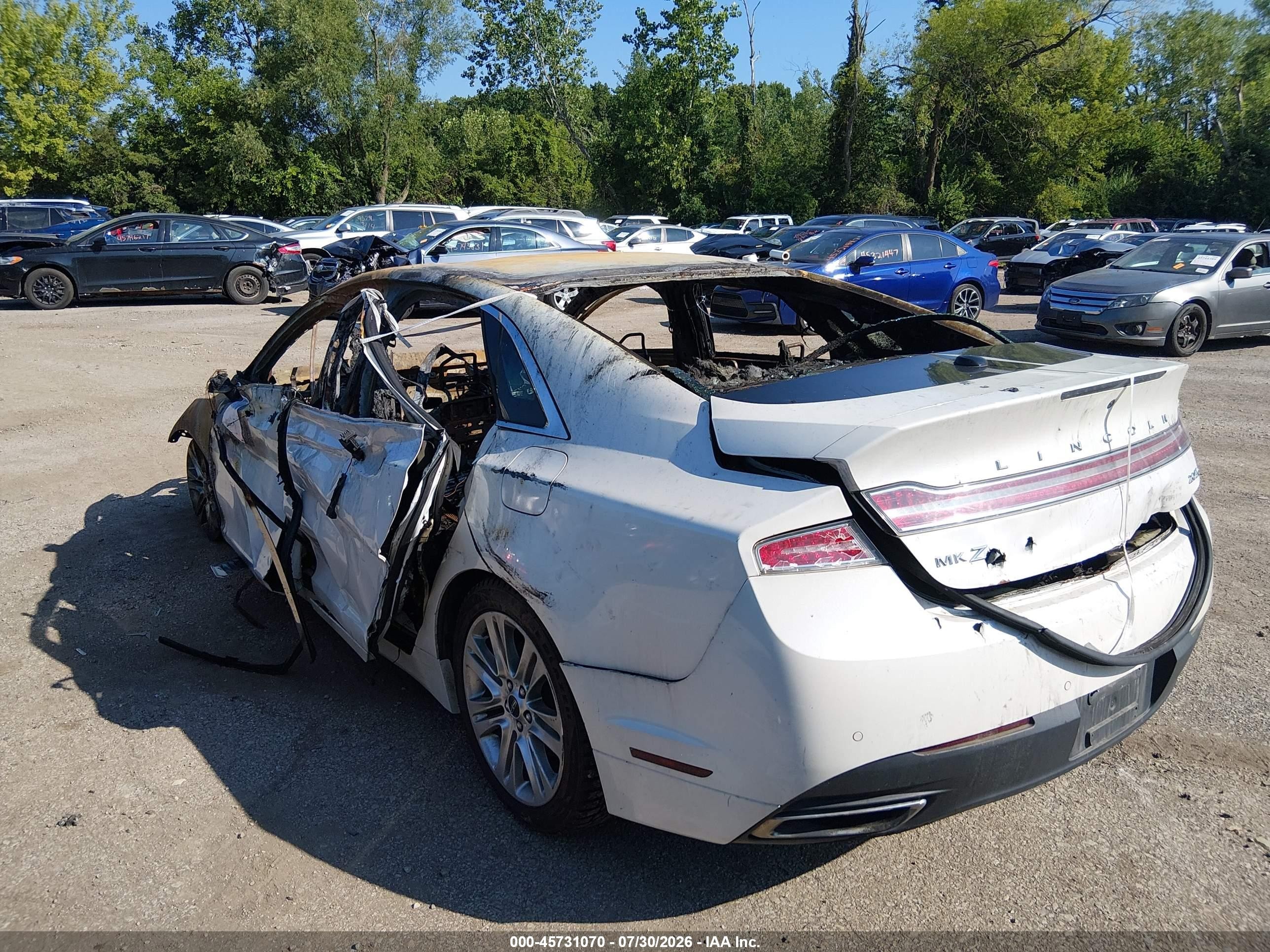 2014 Lincoln Mkz   White vin: 3LN6L2J99ER805105