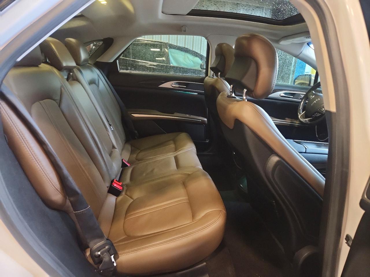2015 Lincoln Mkz White vin: 3LN6L2J99FR613815