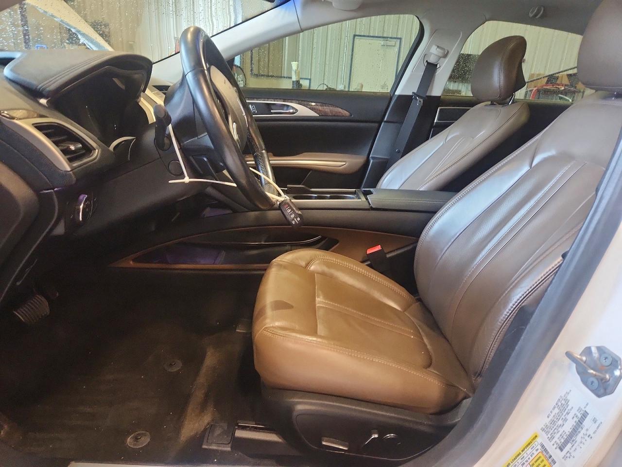 2015 Lincoln Mkz White vin: 3LN6L2J99FR613815