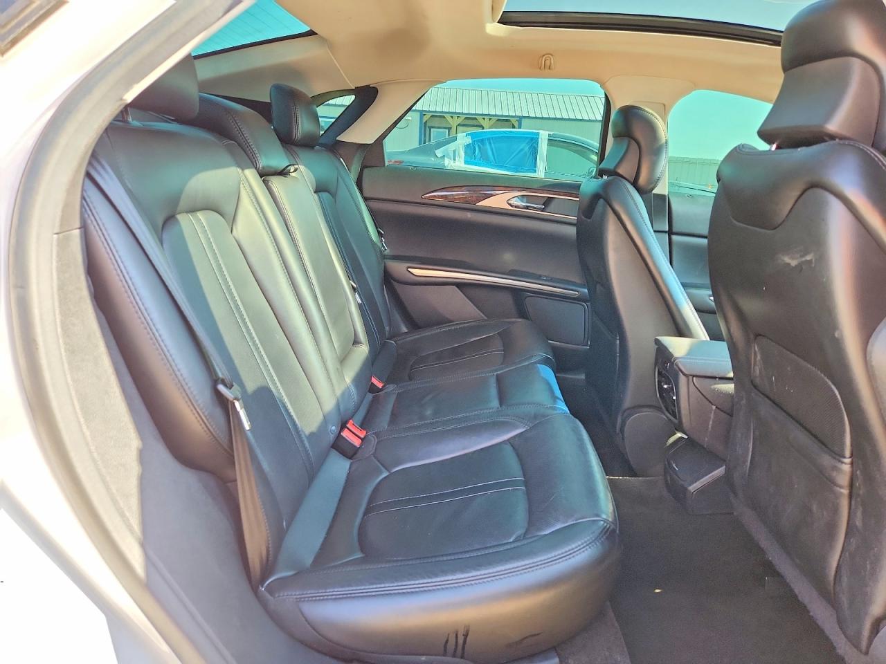 2015 Lincoln Mkz White vin: 3LN6L2J99FR615709