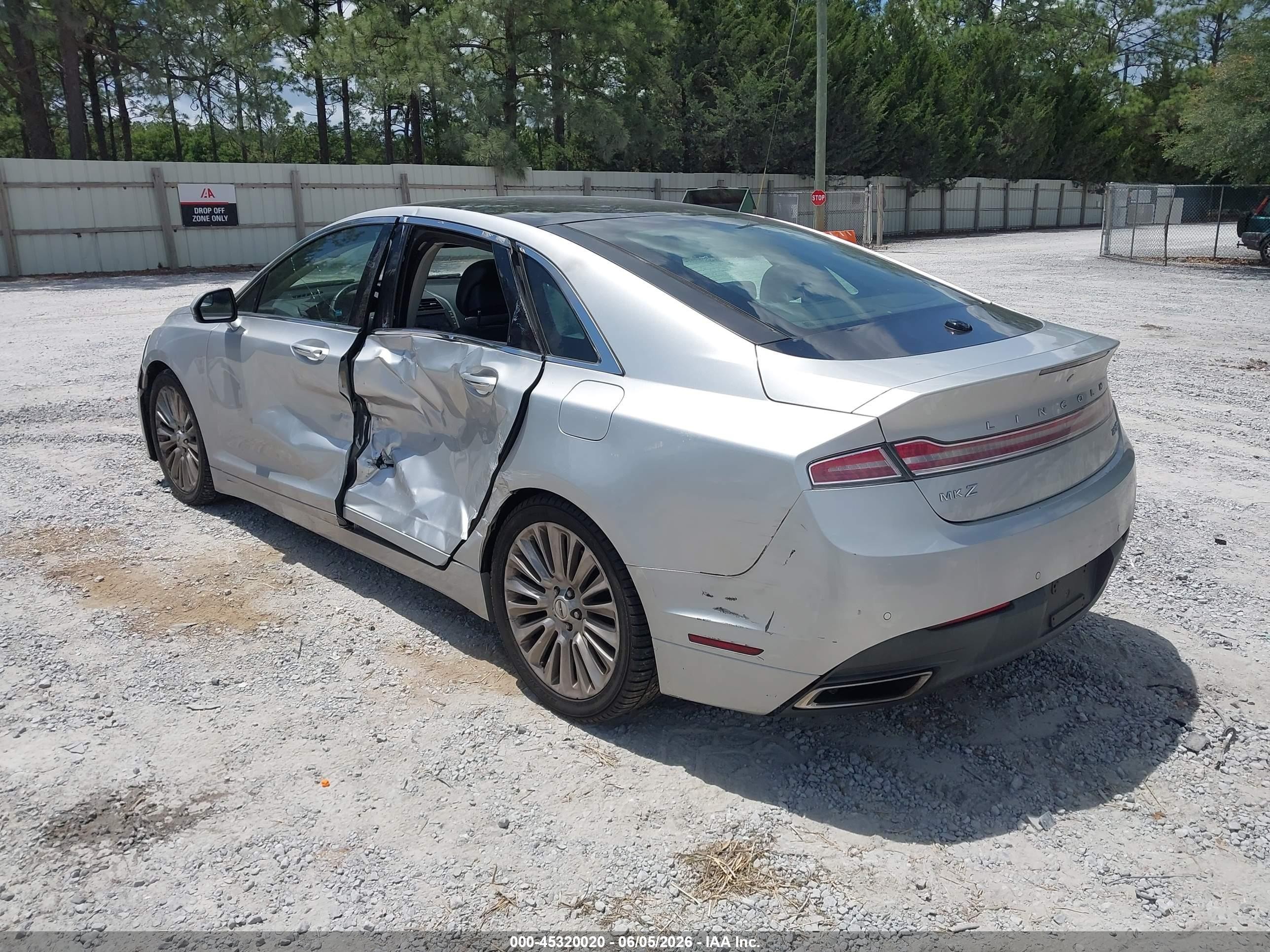 2015 Lincoln Mkz Silver vin: 3LN6L2J99FR622496