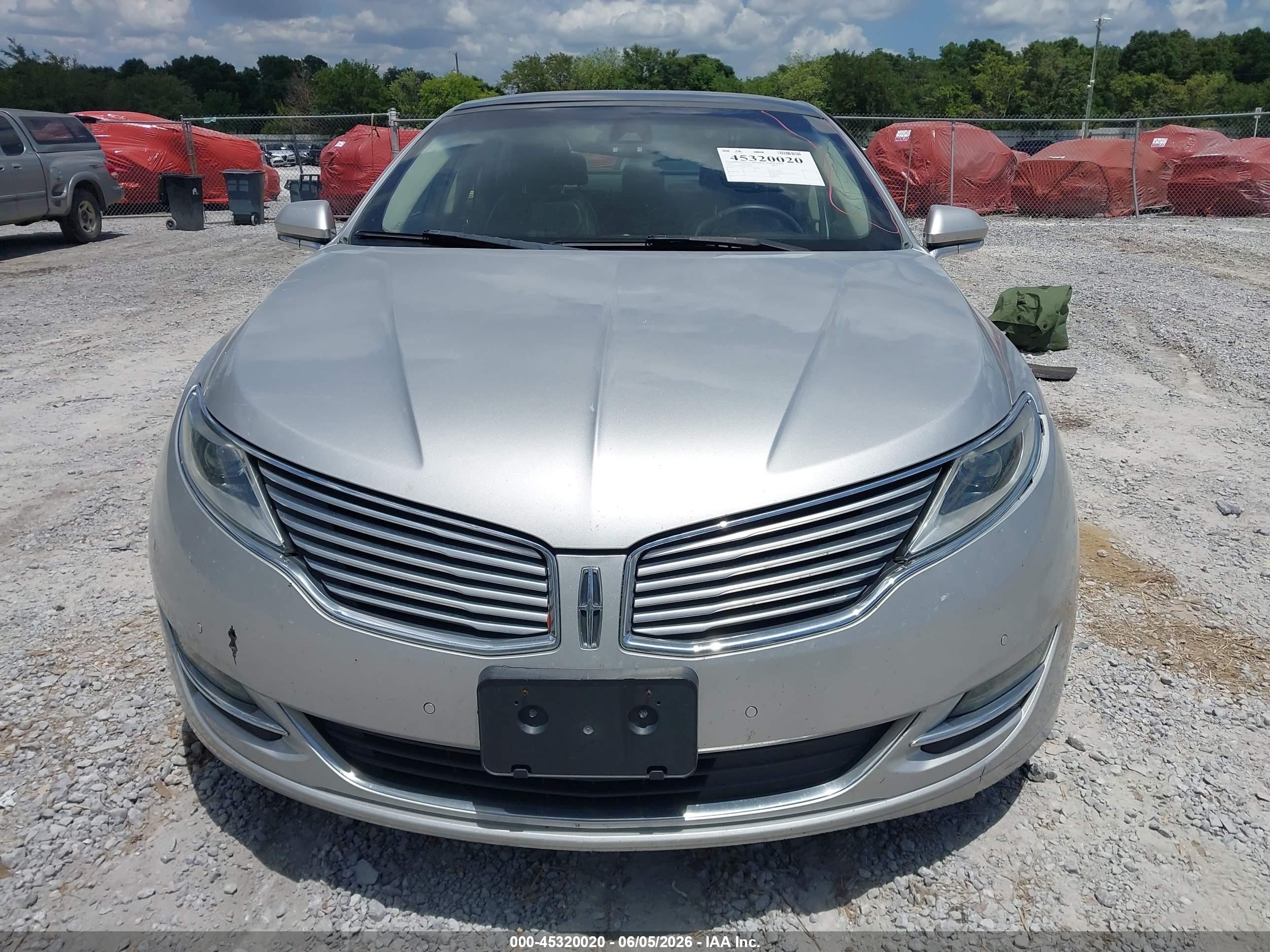 2015 Lincoln Mkz Silver vin: 3LN6L2J99FR622496