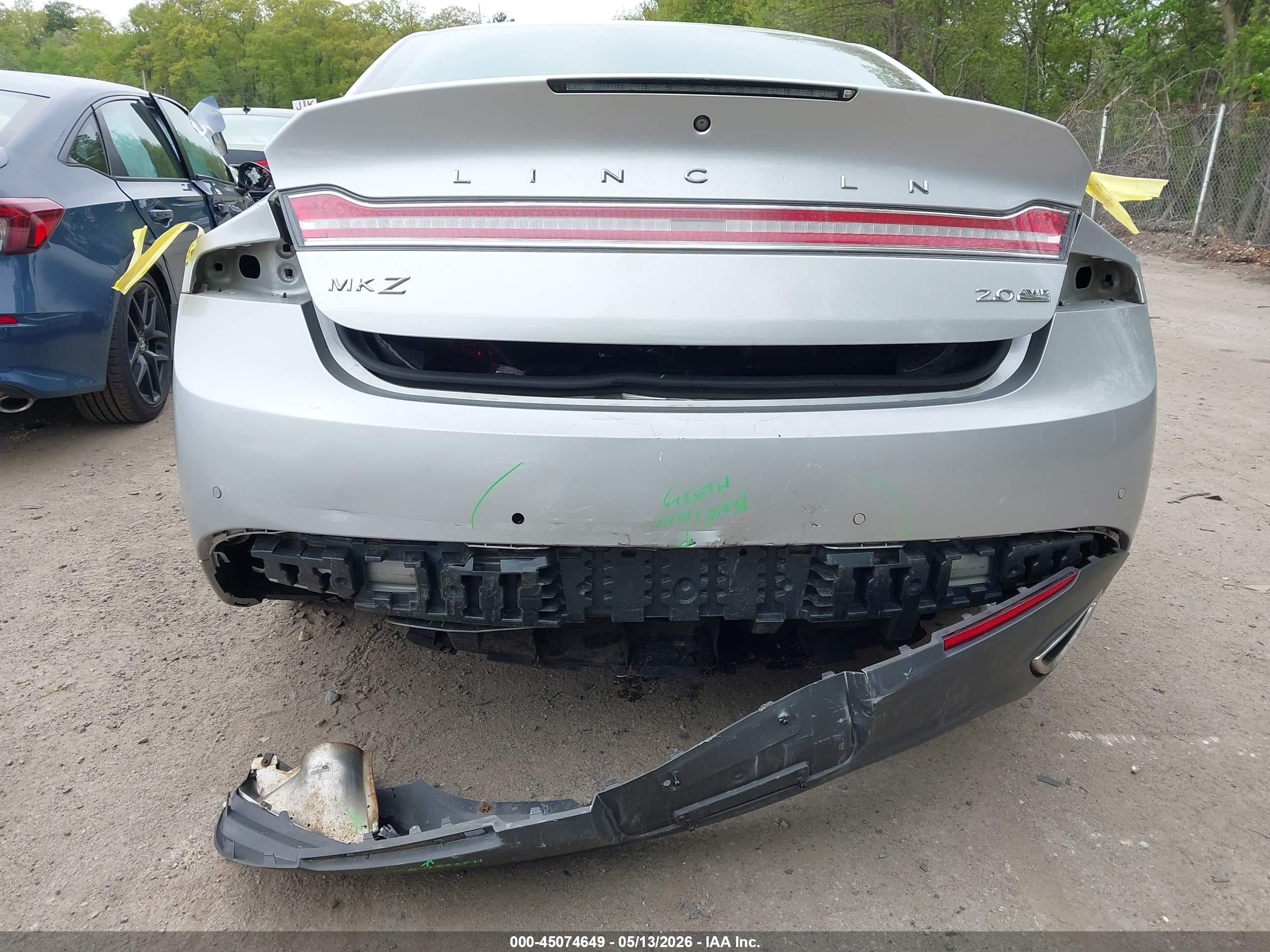 2016 Lincoln Mkz Silver vin: 3LN6L2J9XGR630821