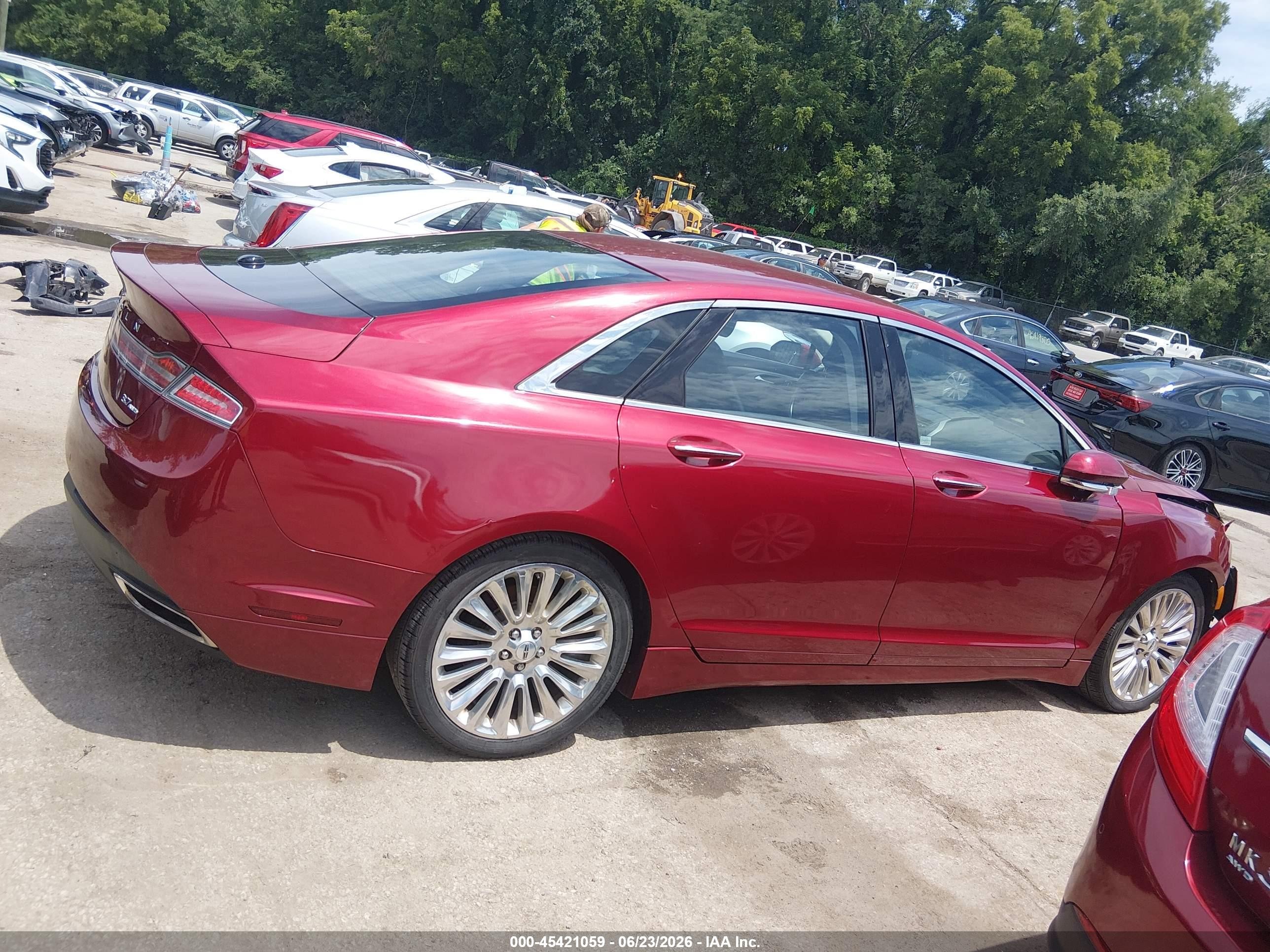 2013 Lincoln Mkz   Red vin: 3LN6L2JK0DR800232