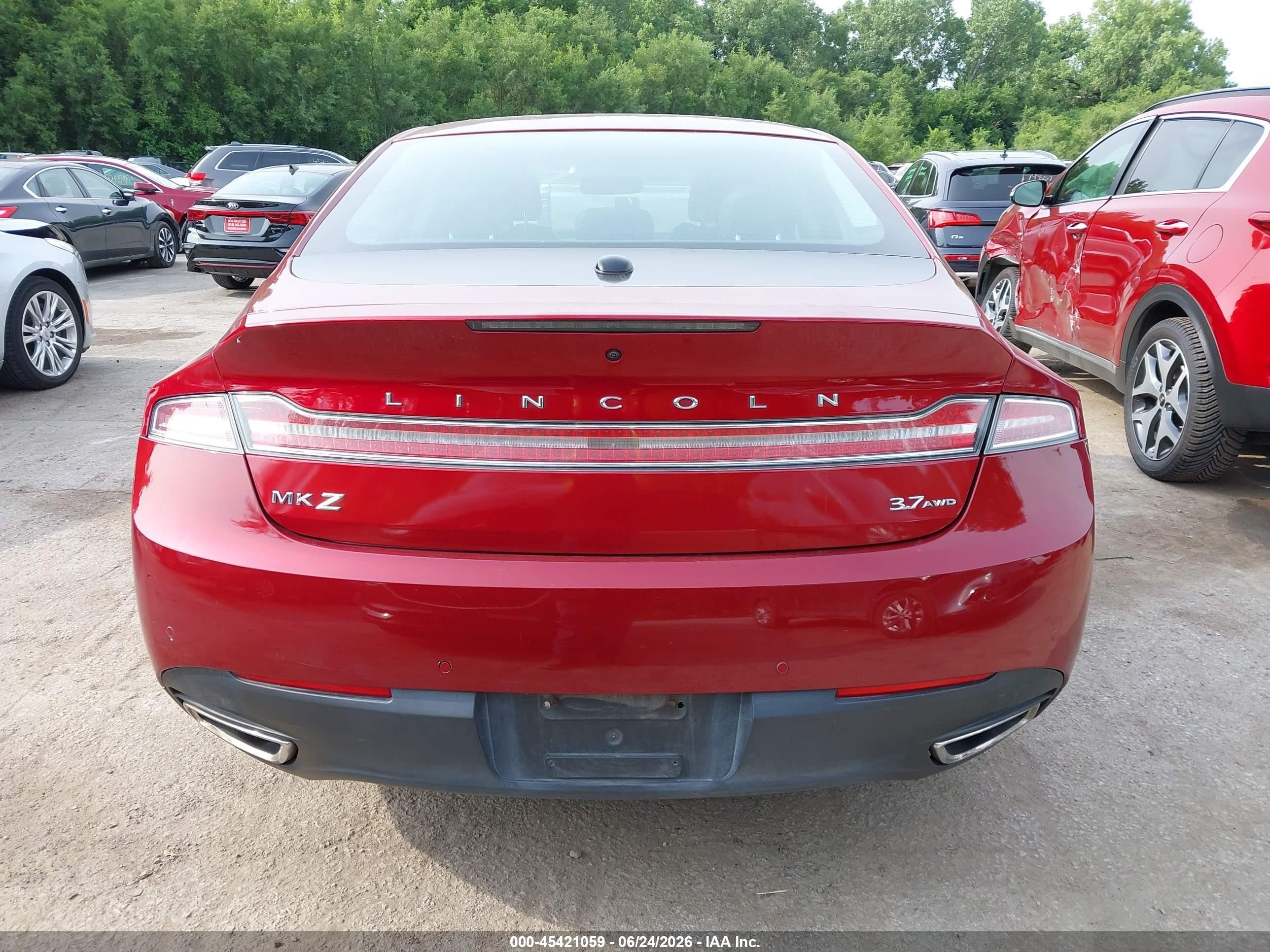 2013 Lincoln Mkz   Red vin: 3LN6L2JK0DR800232