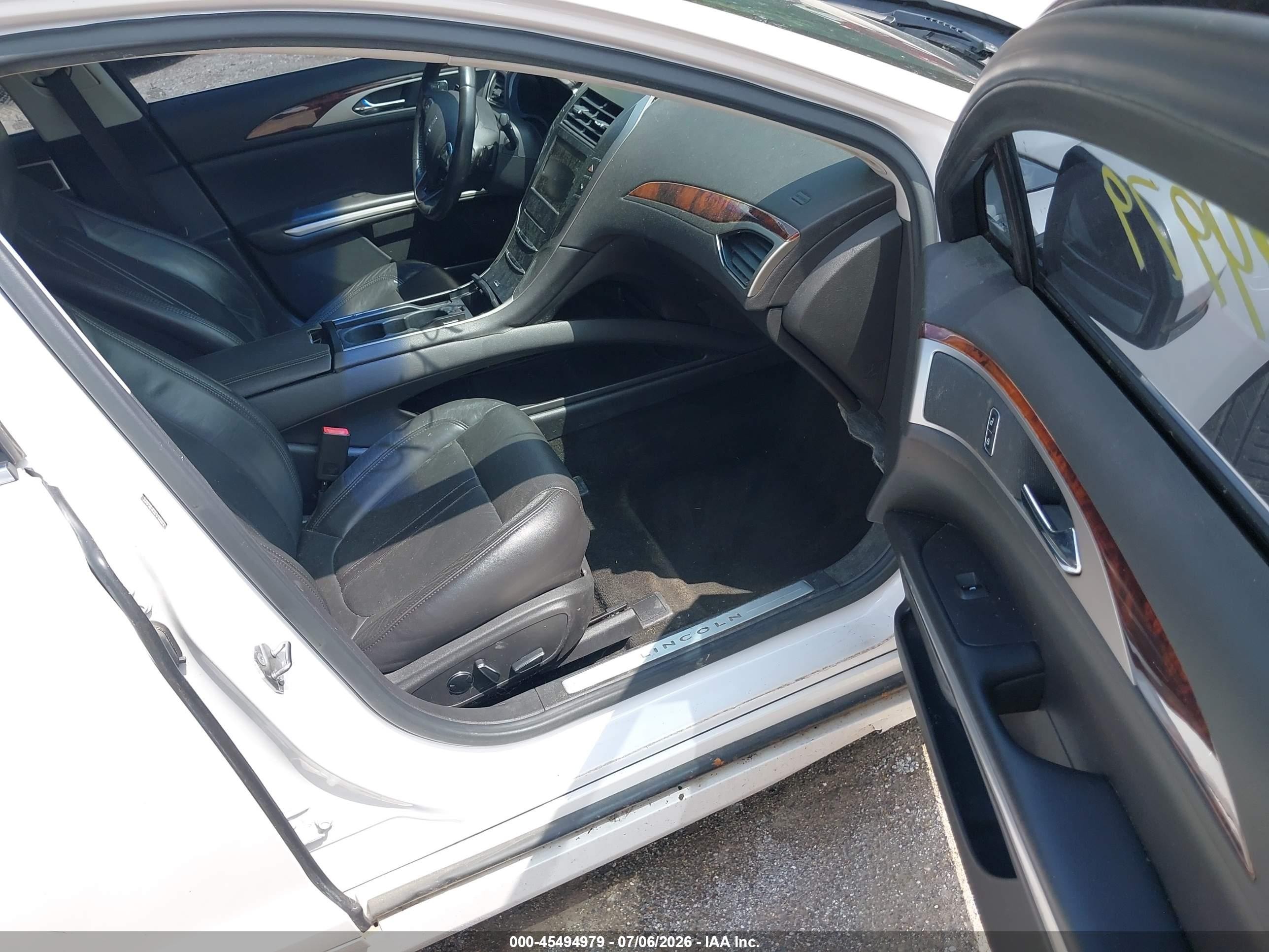 2013 Lincoln Mkz   White vin: 3LN6L2JK0DR806726