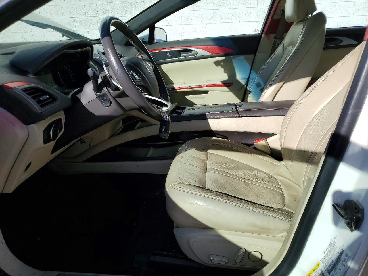 2013 Lincoln Mkz Белый vin: 3LN6L2JK0DR824031