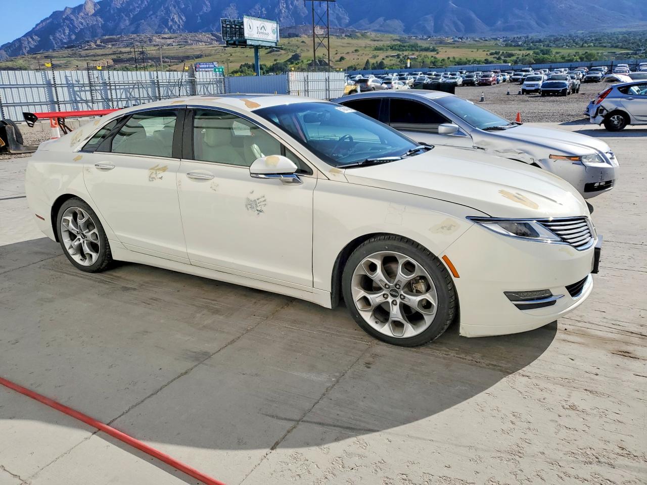 2013 Lincoln Mkz Белый vin: 3LN6L2JK0DR824031
