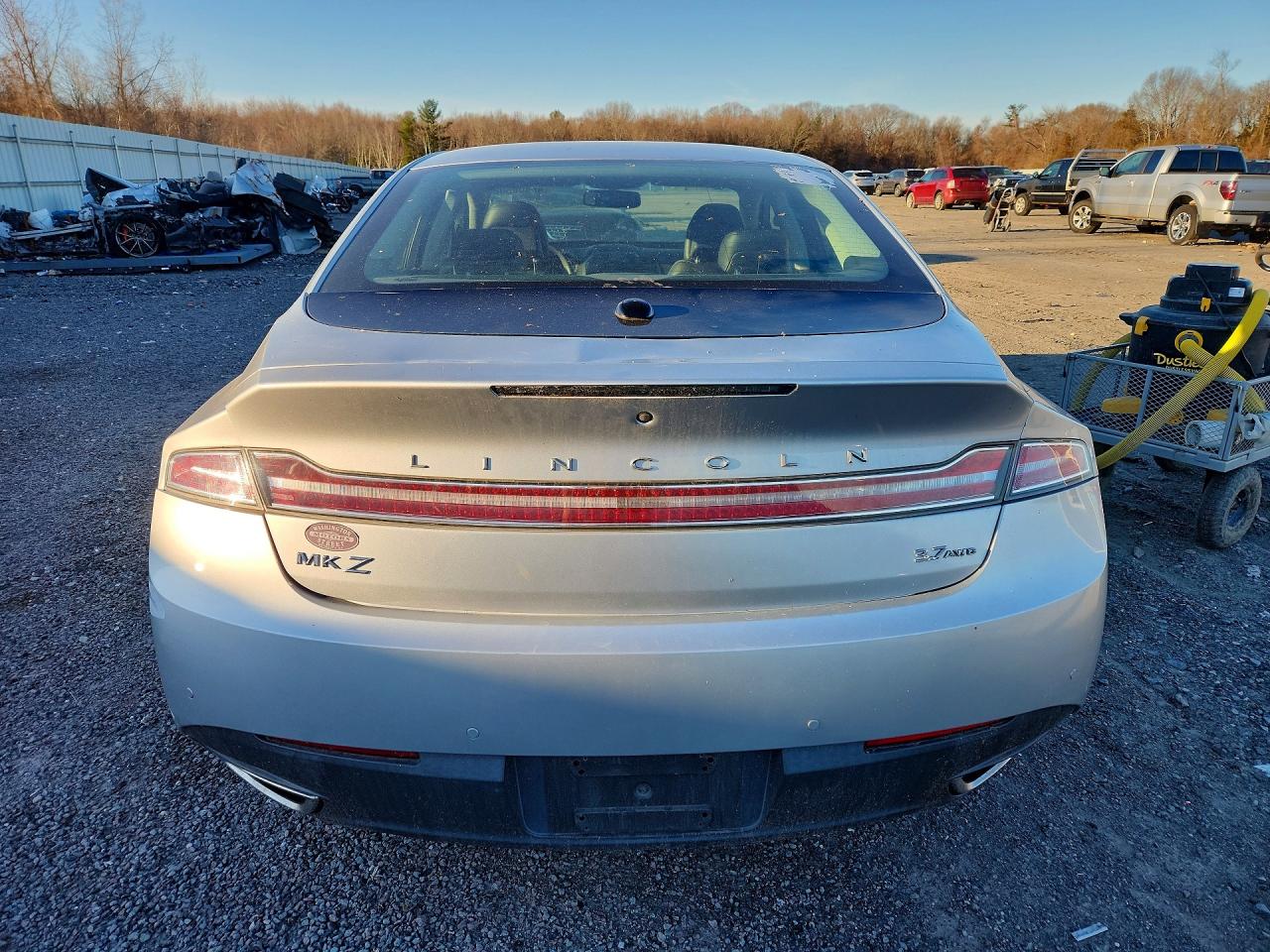 2014 Lincoln Mkz Silver vin: 3LN6L2JK0ER815752