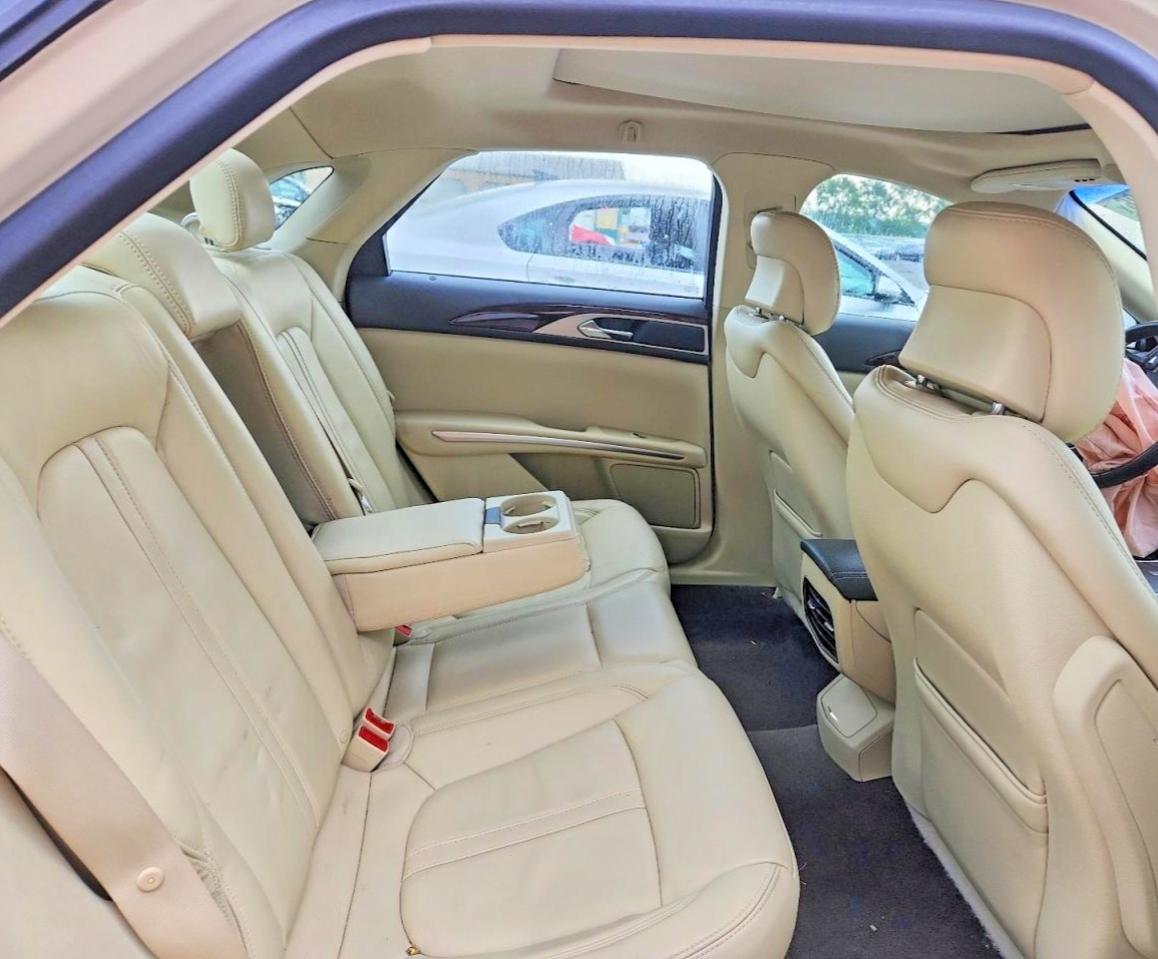 2015 Lincoln Mkz Beige vin: 3LN6L2JK0FR618632