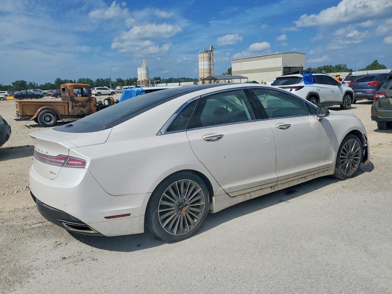 2015 Lincoln Mkz White vin: 3LN6L2JK0FR618713