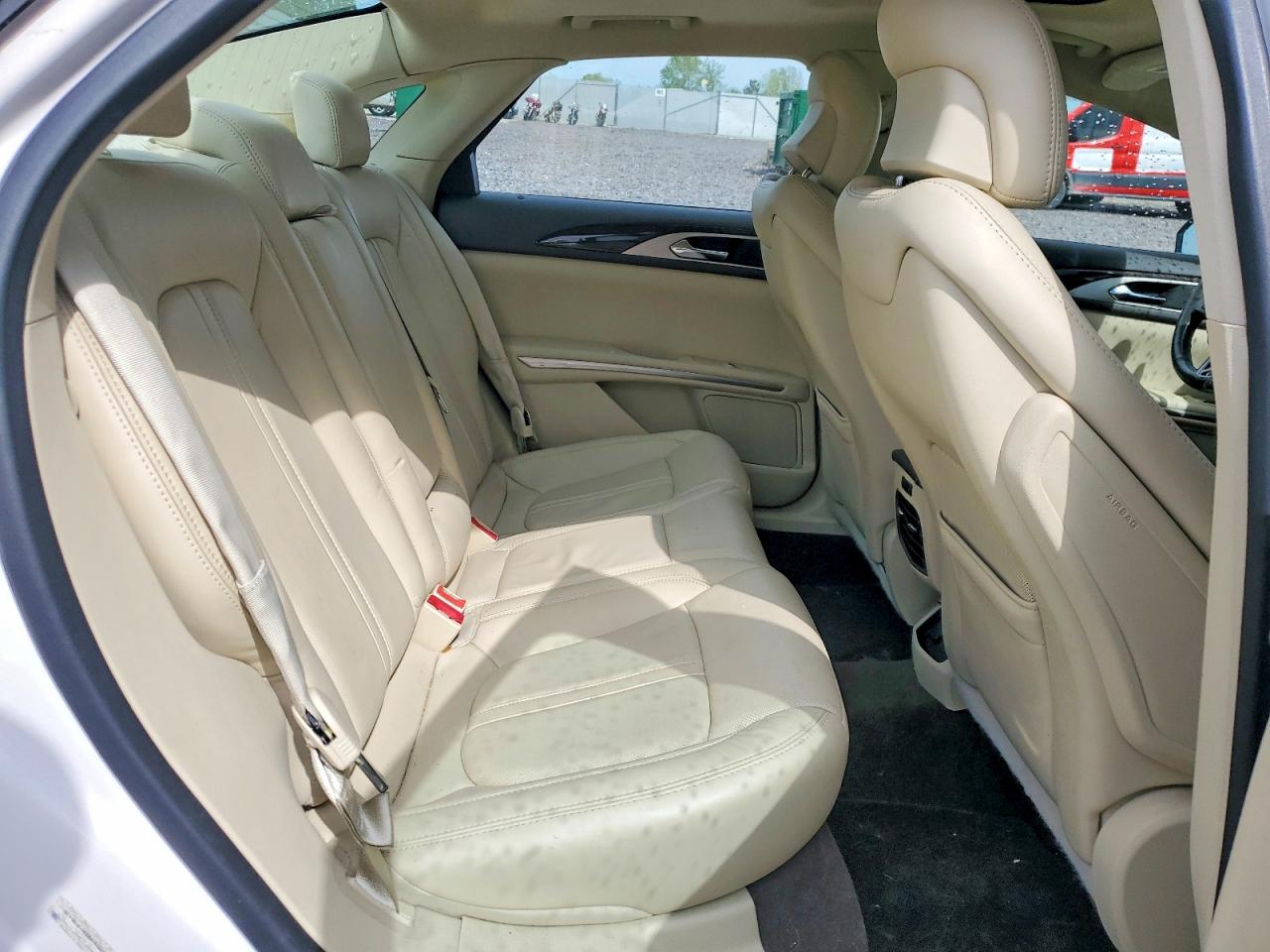 2013 Lincoln Mkz White vin: 3LN6L2JK1DR802281