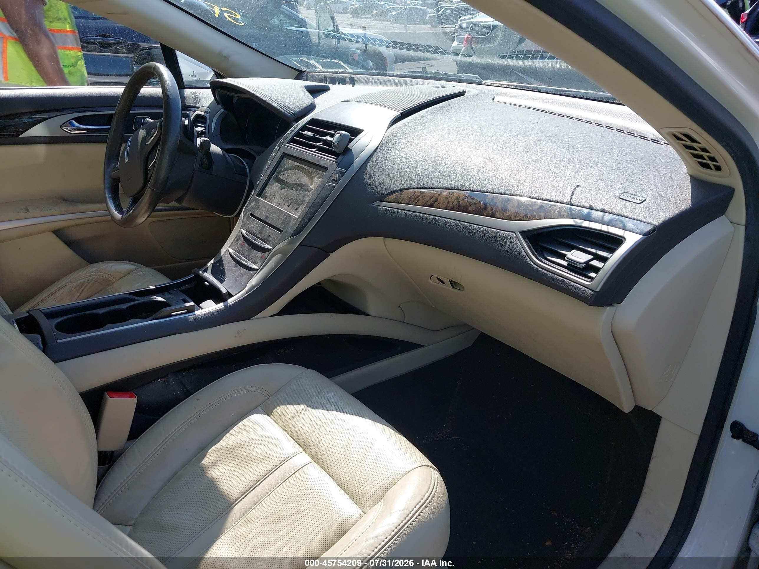 2013 Lincoln Mkz   White vin: 3LN6L2JK1DR810686