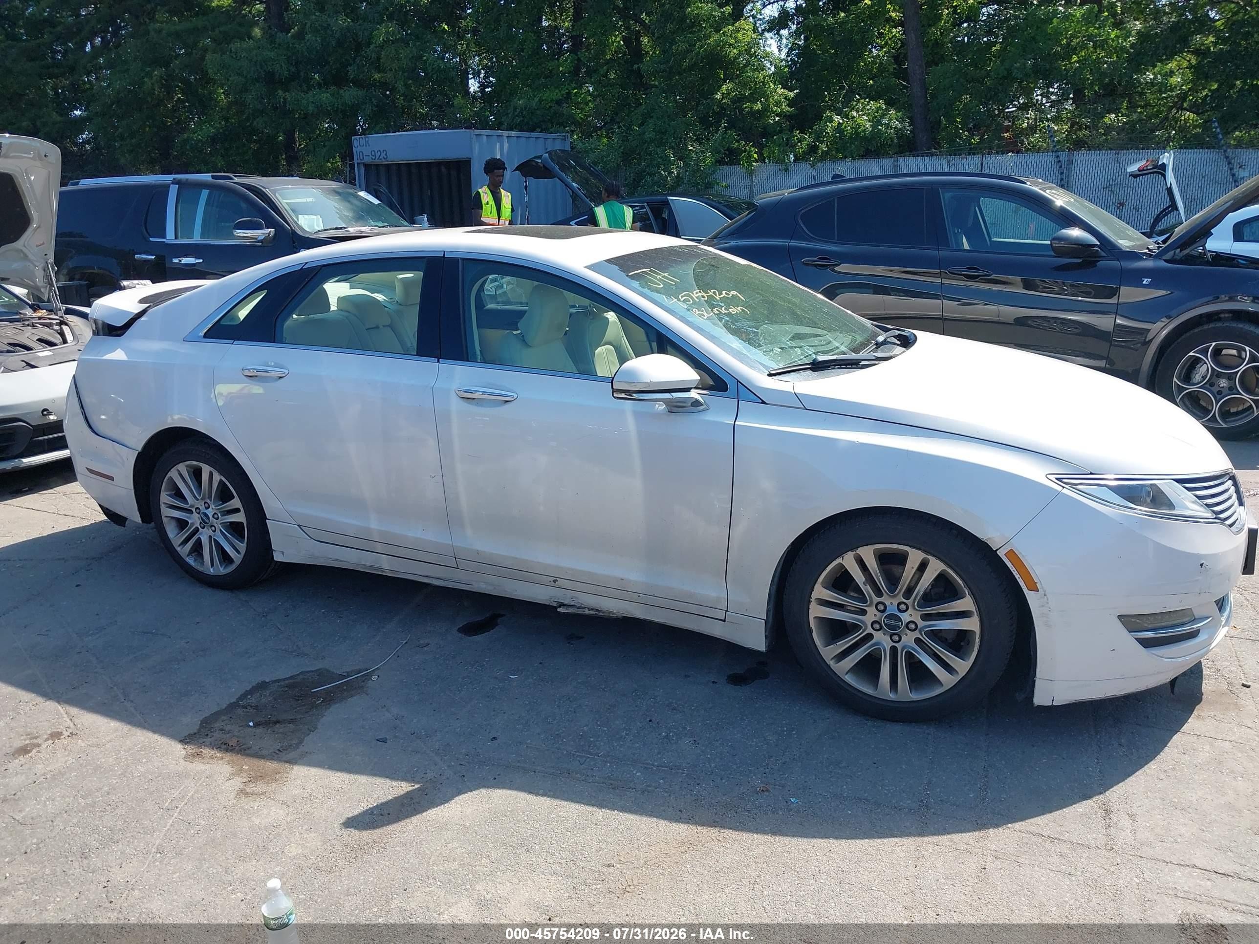 2013 Lincoln Mkz   White vin: 3LN6L2JK1DR810686