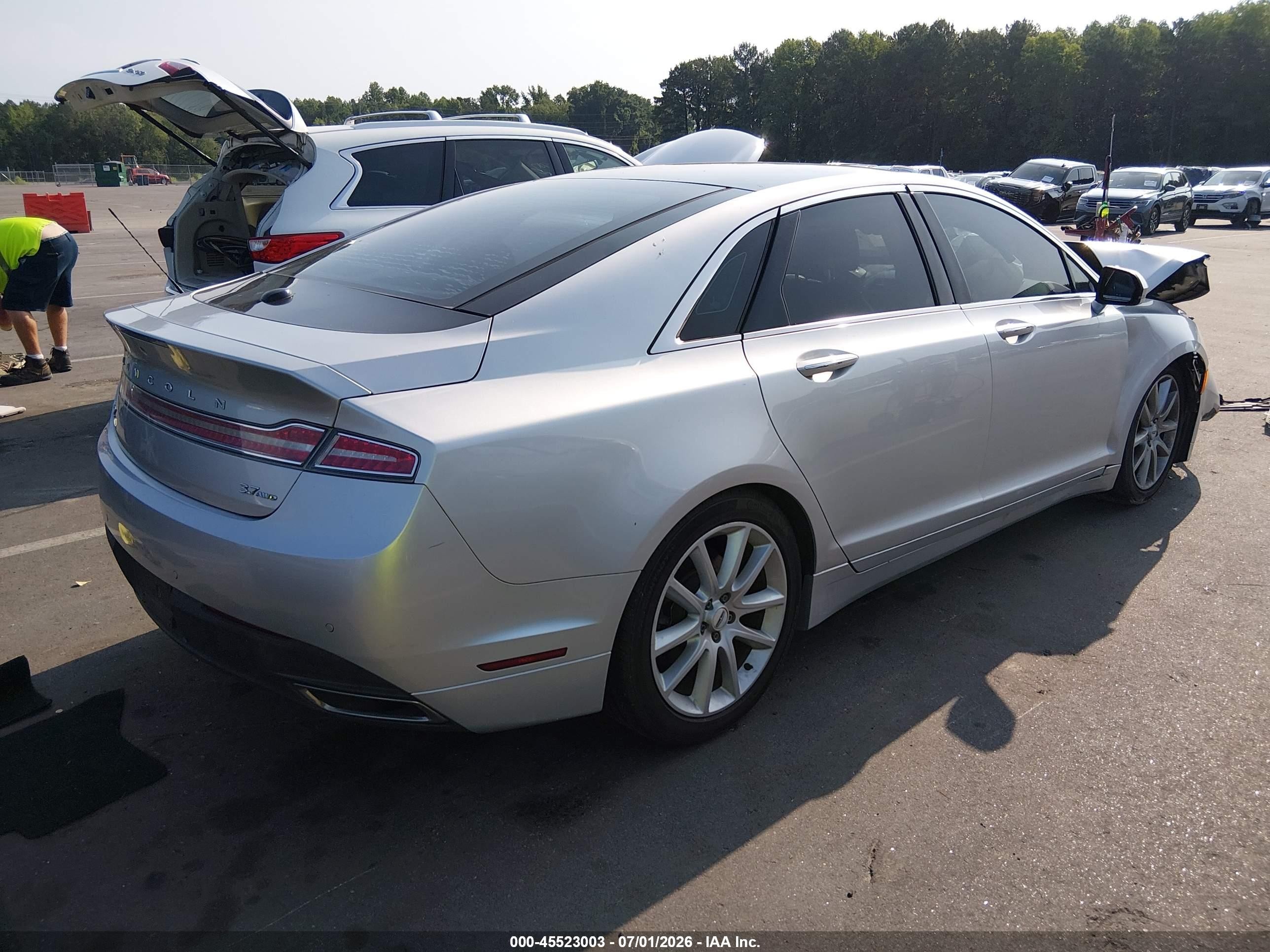 2013 Lincoln Mkz   Silver vin: 3LN6L2JK1DR824426