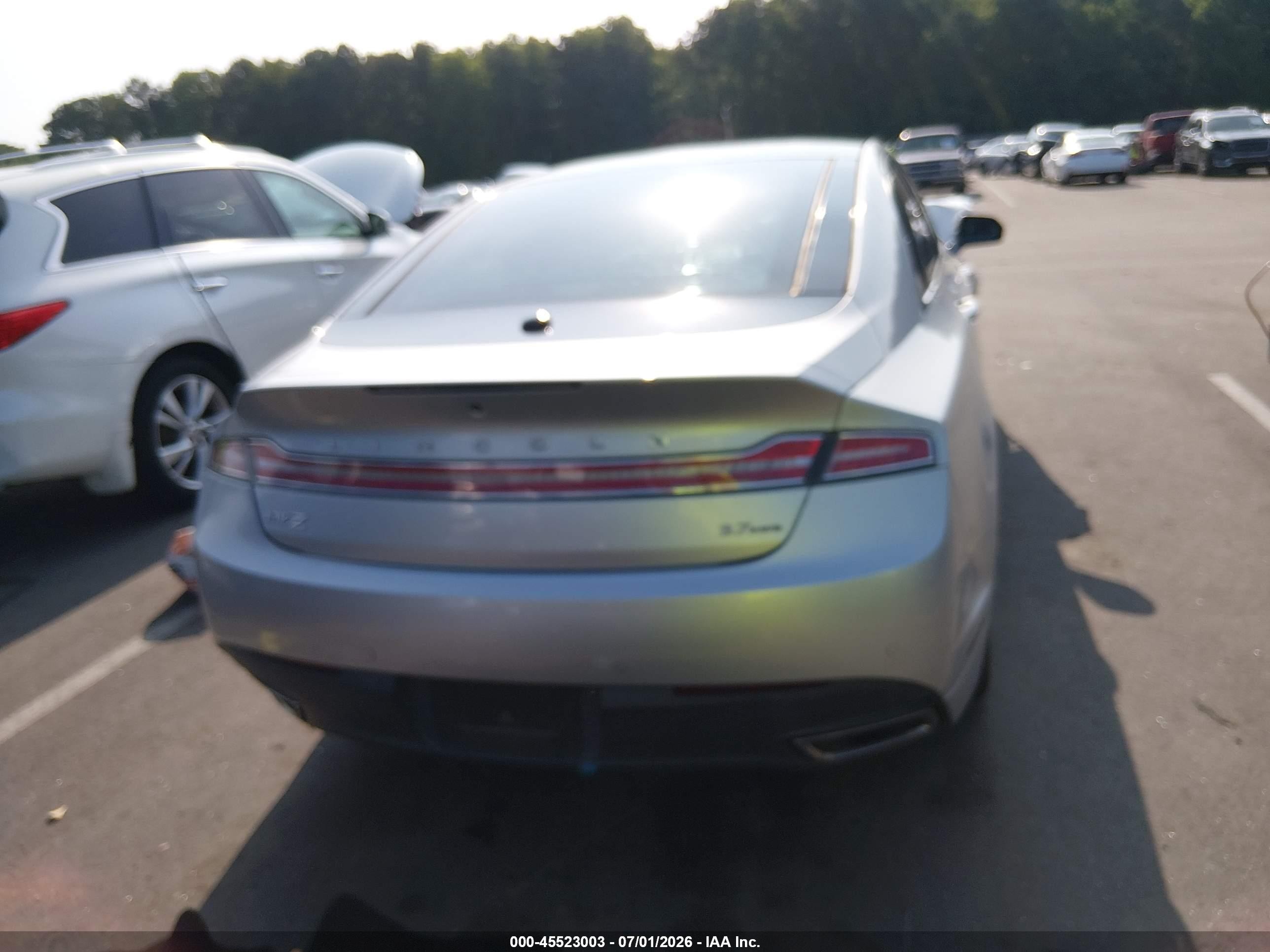 2013 Lincoln Mkz   Silver vin: 3LN6L2JK1DR824426