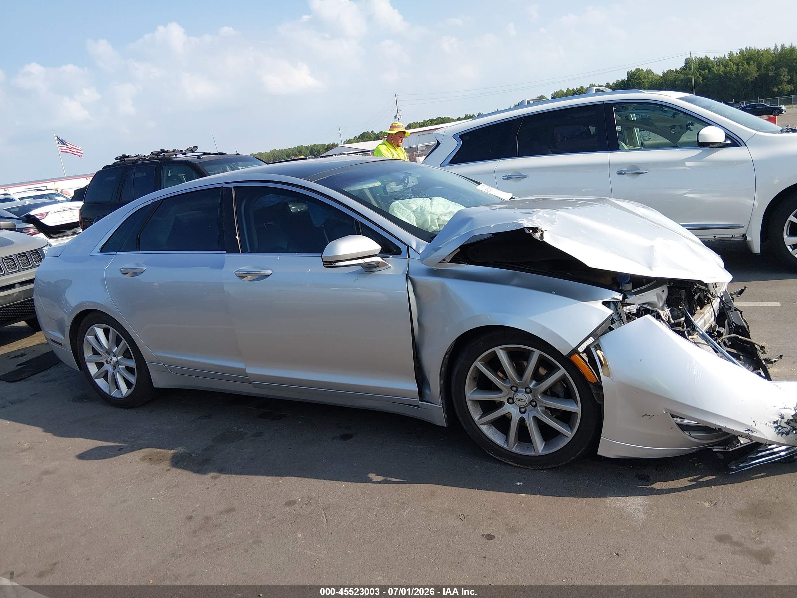 2013 Lincoln Mkz   Silver vin: 3LN6L2JK1DR824426