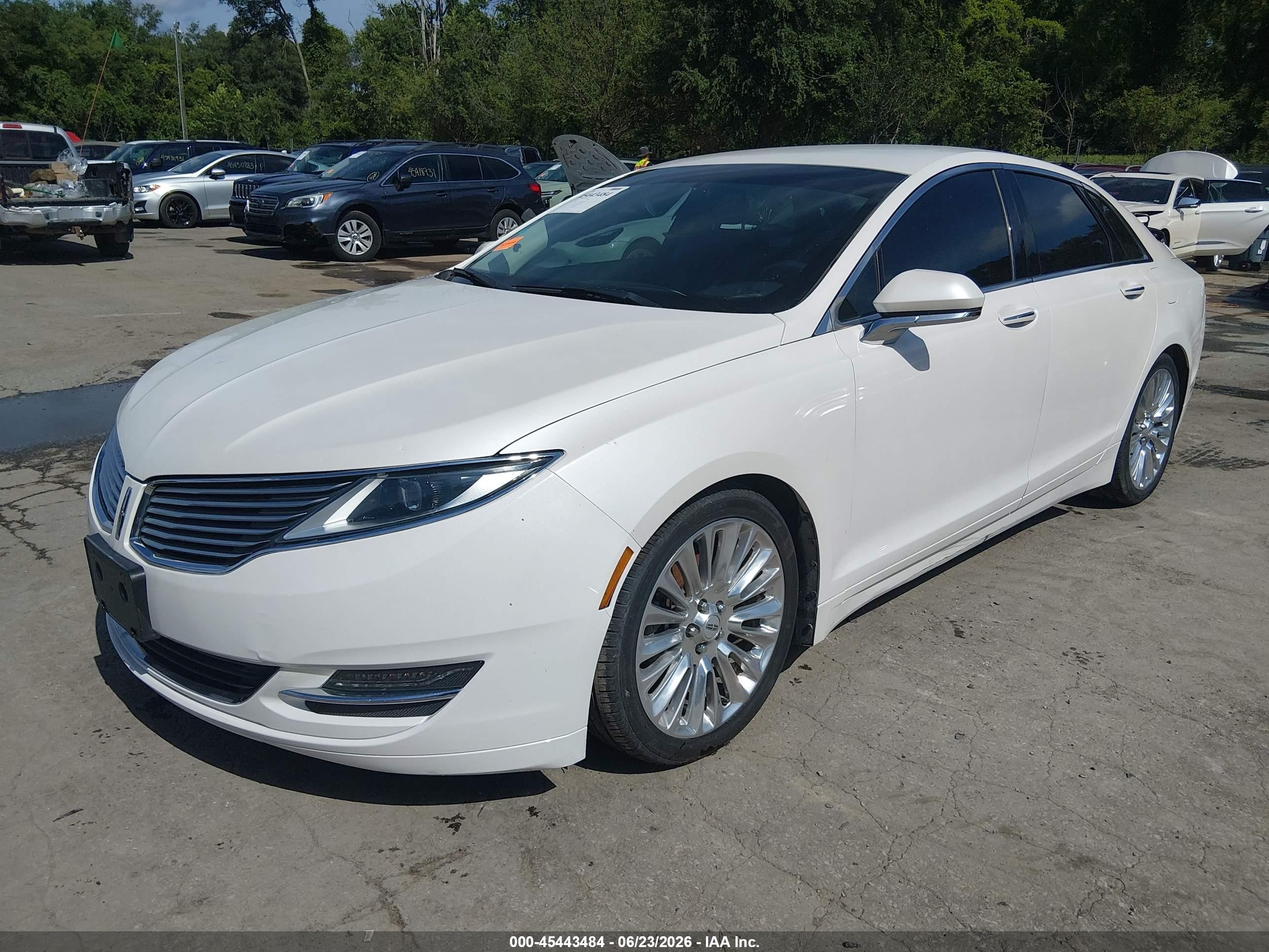 2014 Lincoln Mkz   White vin: 3LN6L2JK1ER810401
