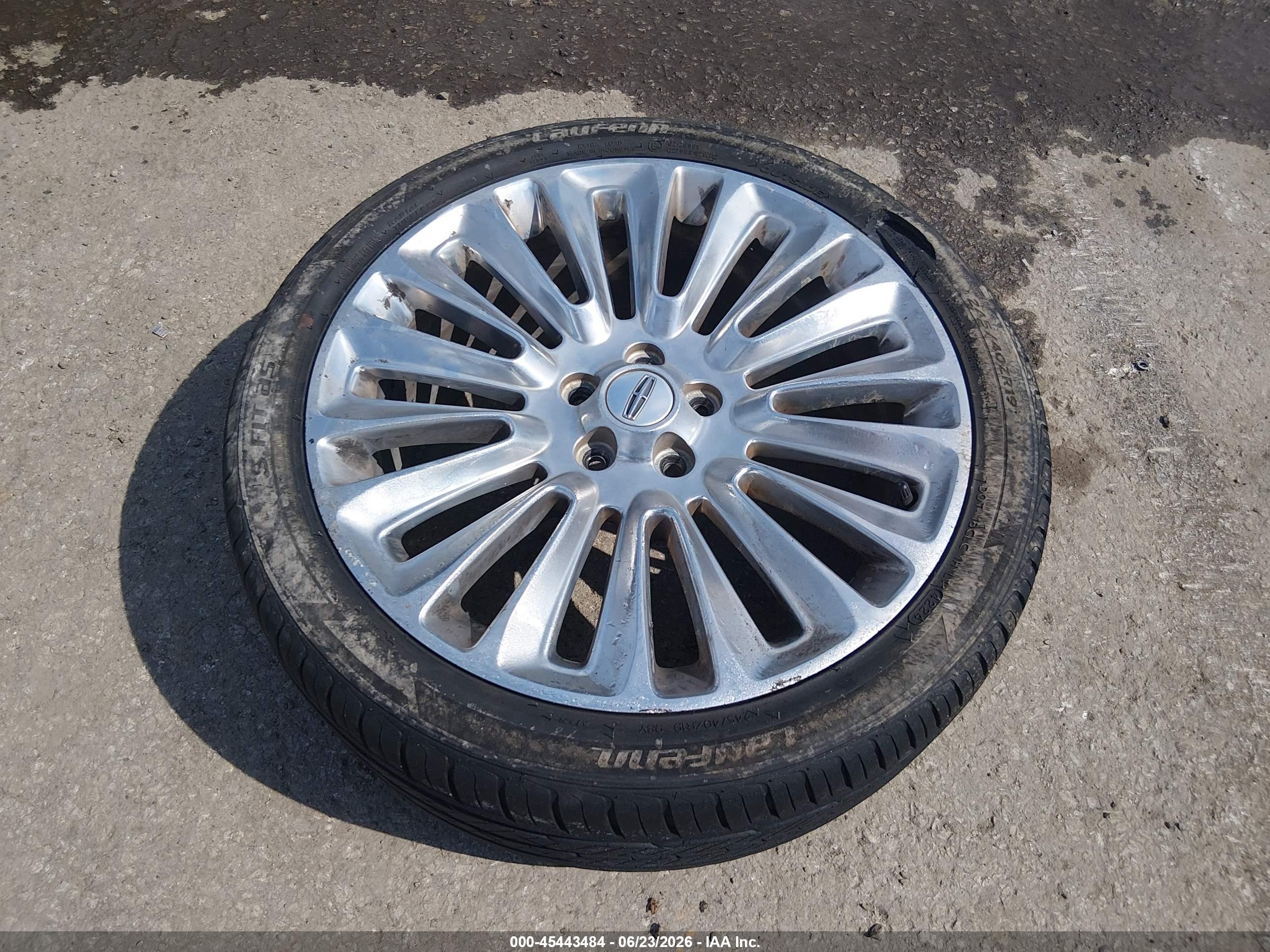 2014 Lincoln Mkz   White vin: 3LN6L2JK1ER810401