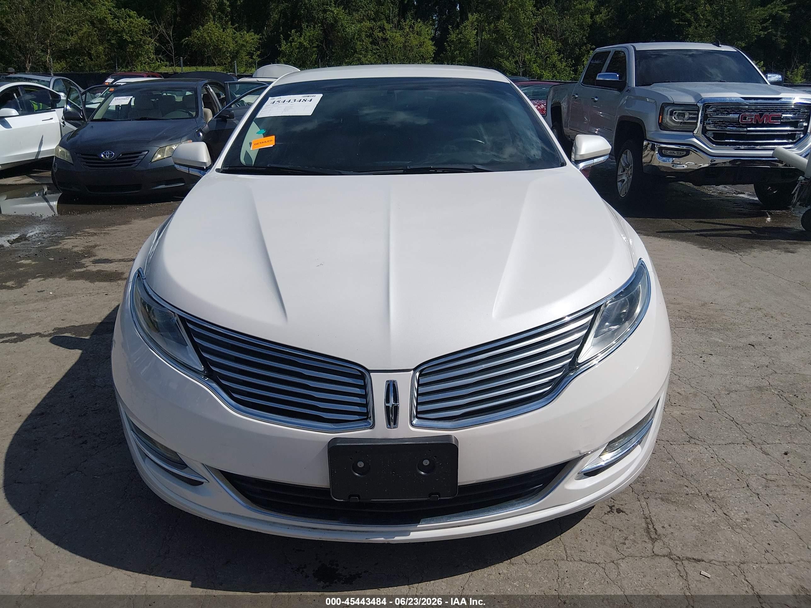 2014 Lincoln Mkz   White vin: 3LN6L2JK1ER810401
