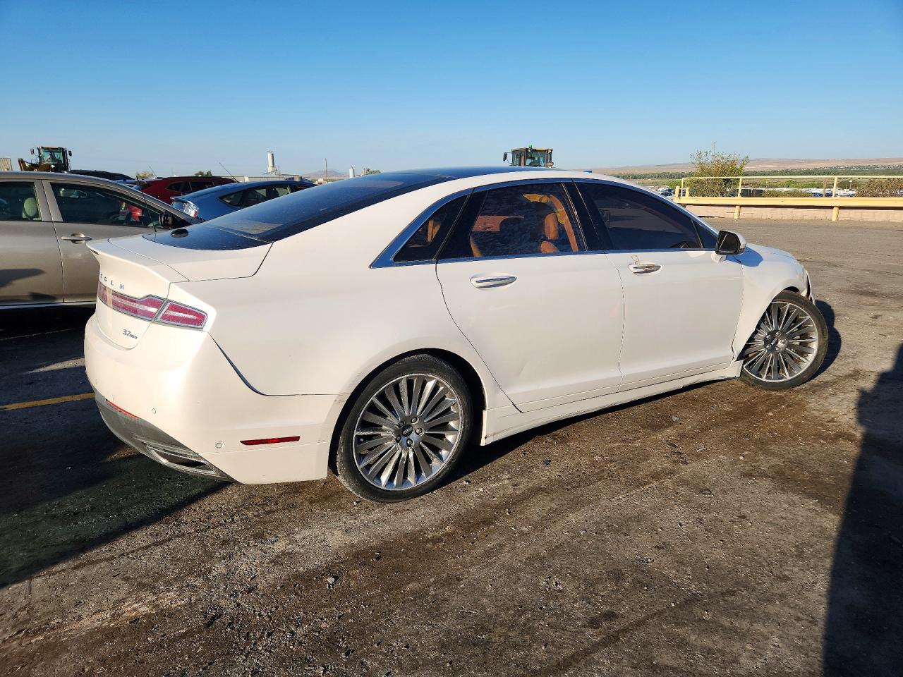 2013 Lincoln Mkz White vin: 3LN6L2JK2DR824029