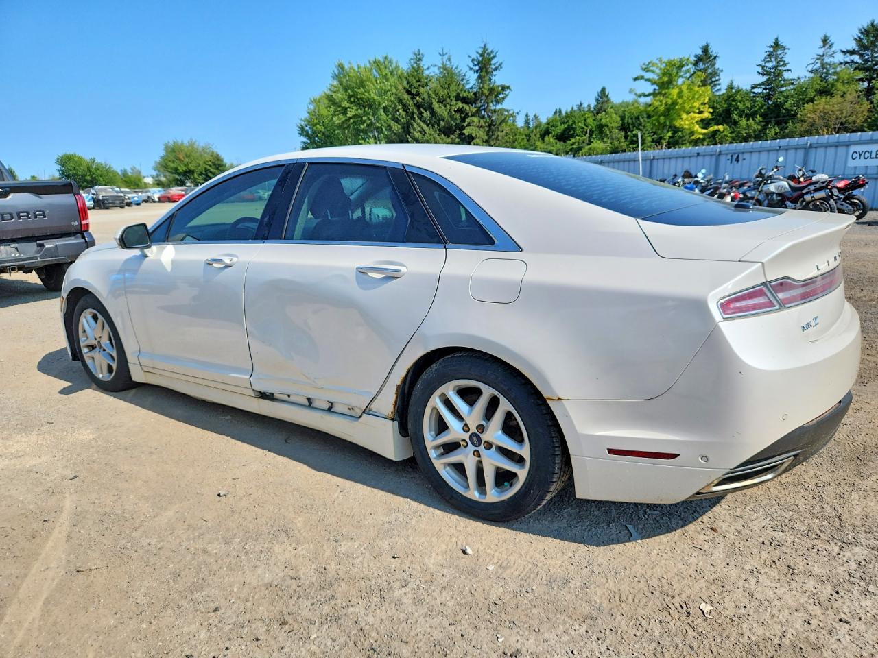 2014 Lincoln Mkz White vin: 3LN6L2JK2ER804915