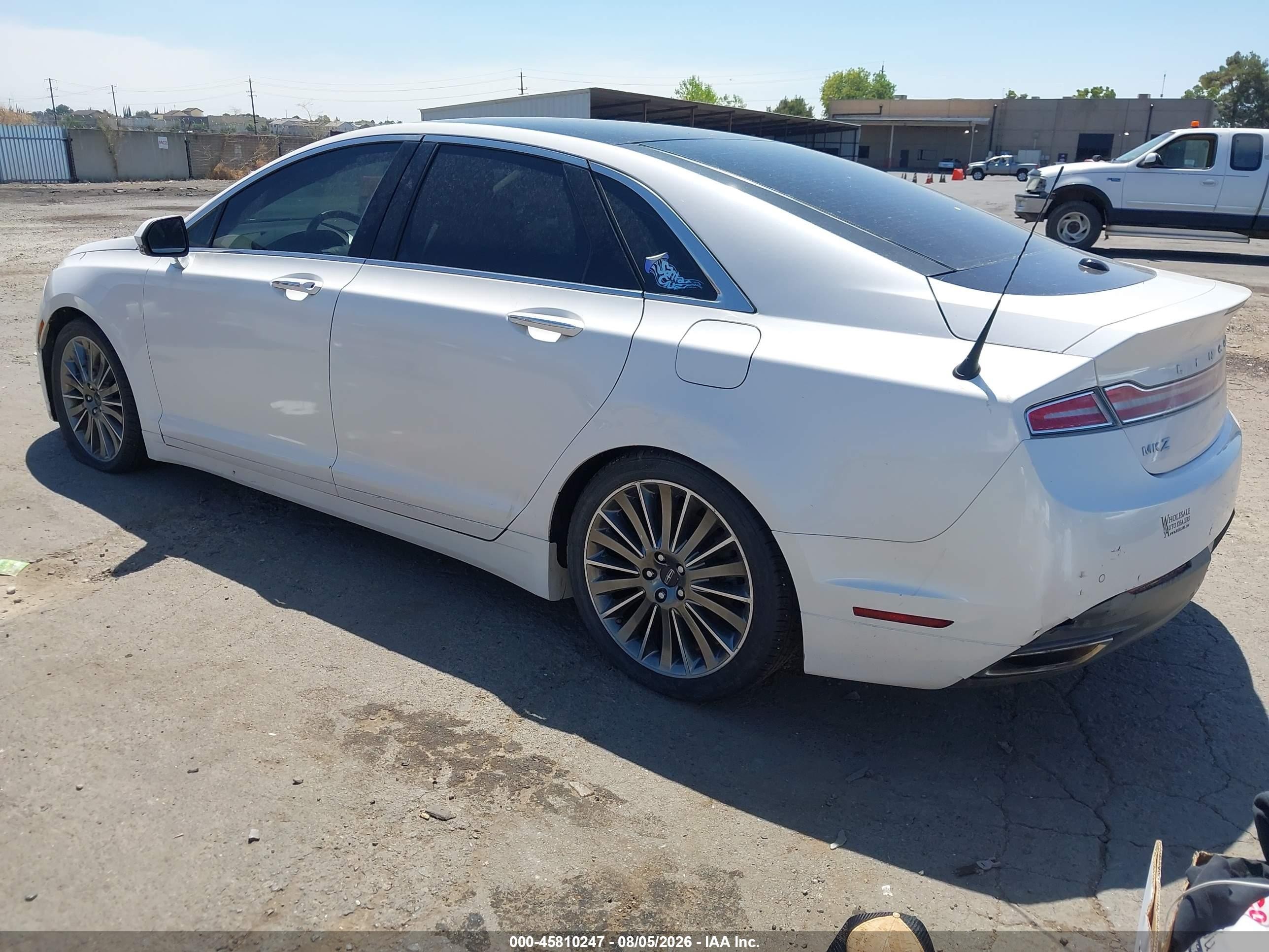 2014 Lincoln Mkz   White vin: 3LN6L2JK2ER811699