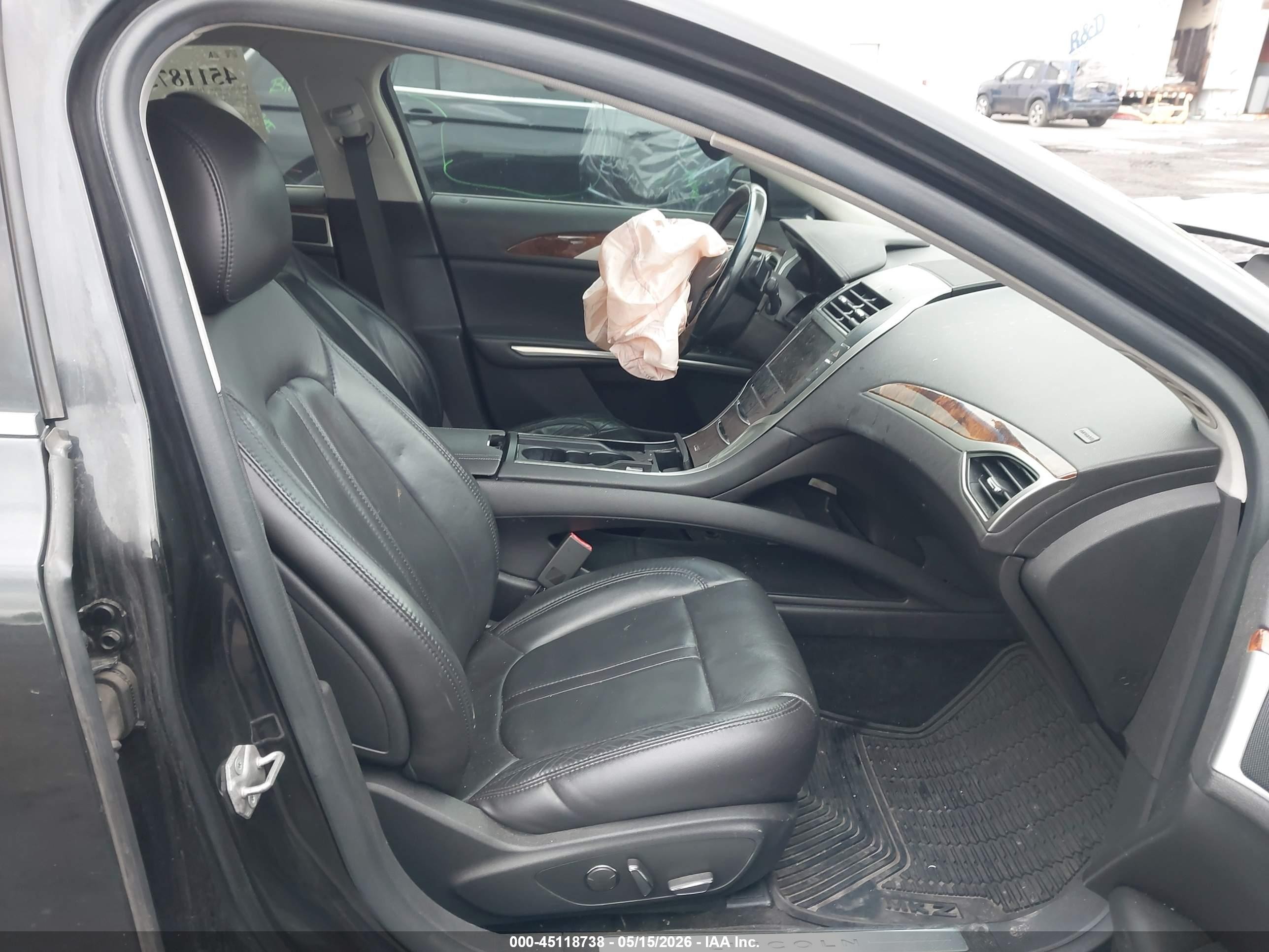 2014 Lincoln Mkz   Черный vin: 3LN6L2JK2ER825988