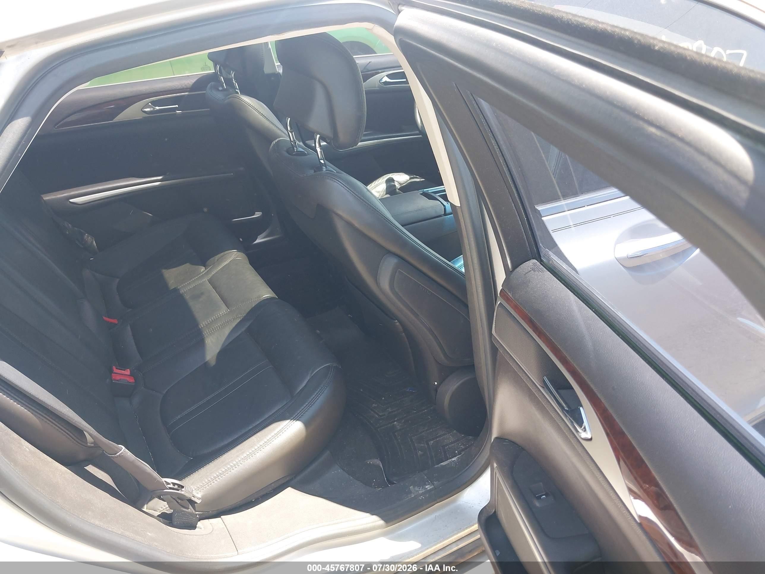 2014 Lincoln Mkz   Silver vin: 3LN6L2JK2ER833752