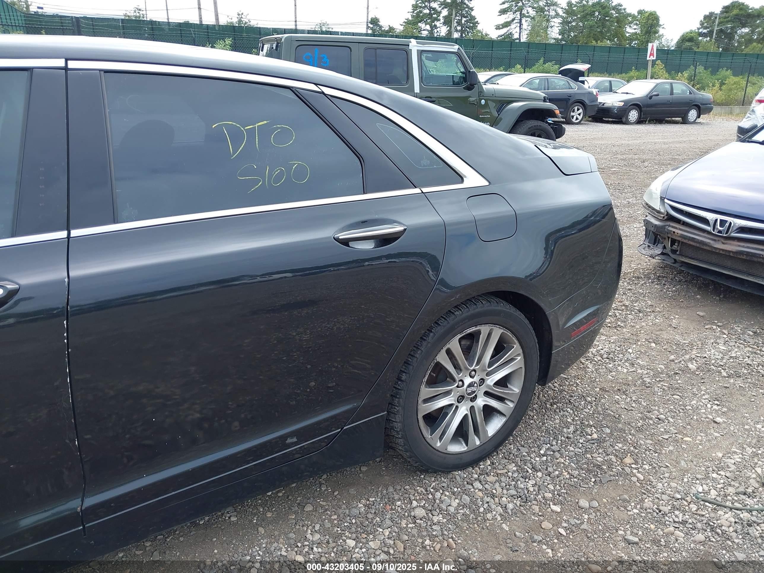 2013 Lincoln Mkz   Black vin: 3LN6L2JK3DR823620