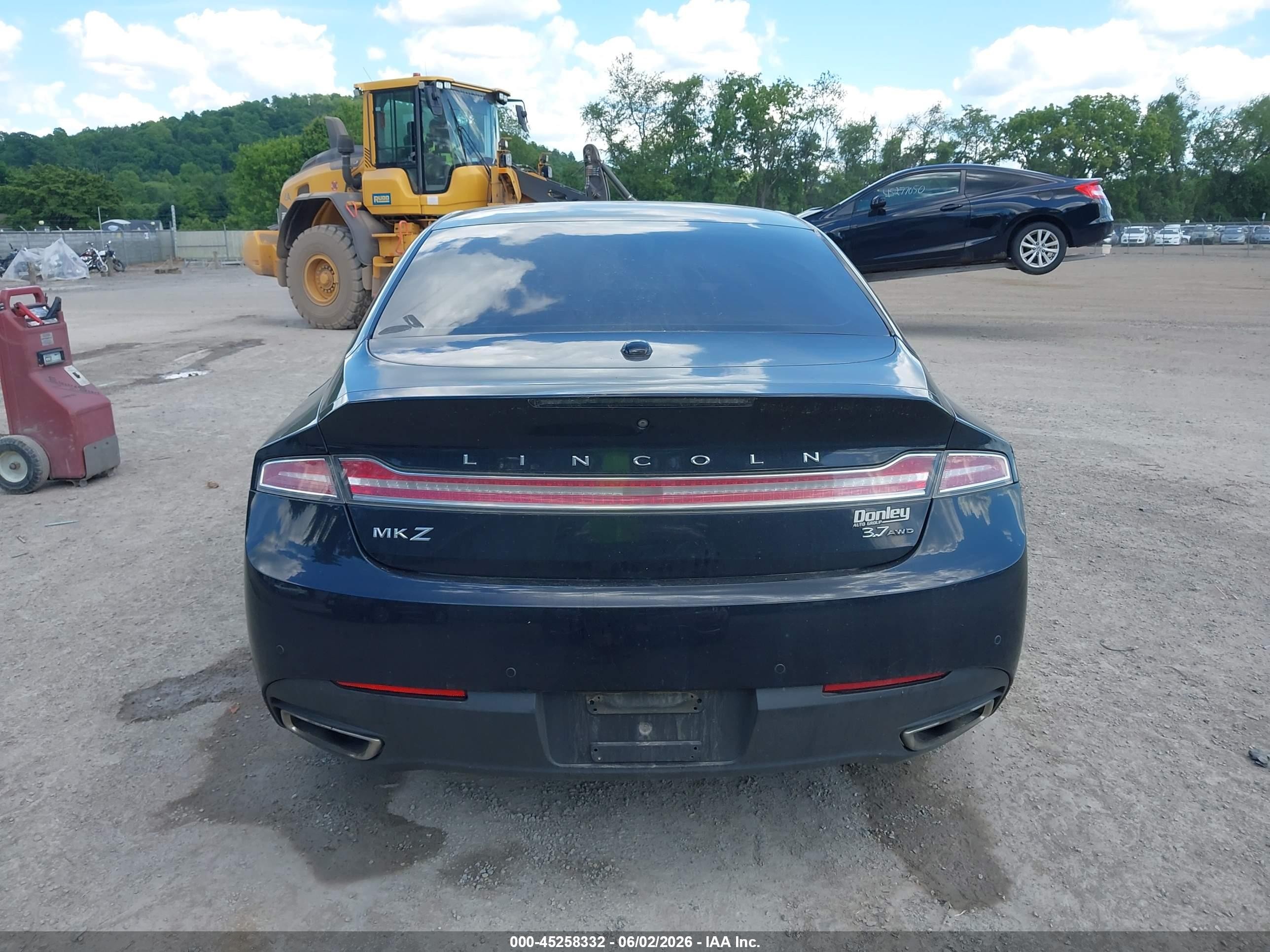 2015 Lincoln Mkz   Black vin: 3LN6L2JK4FR623316