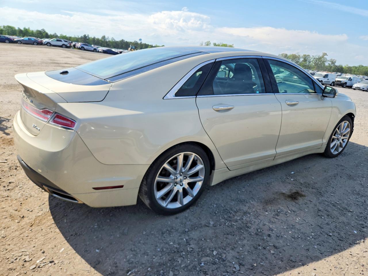 2015 Lincoln Mkz Cream vin: 3LN6L2JK5FR628377