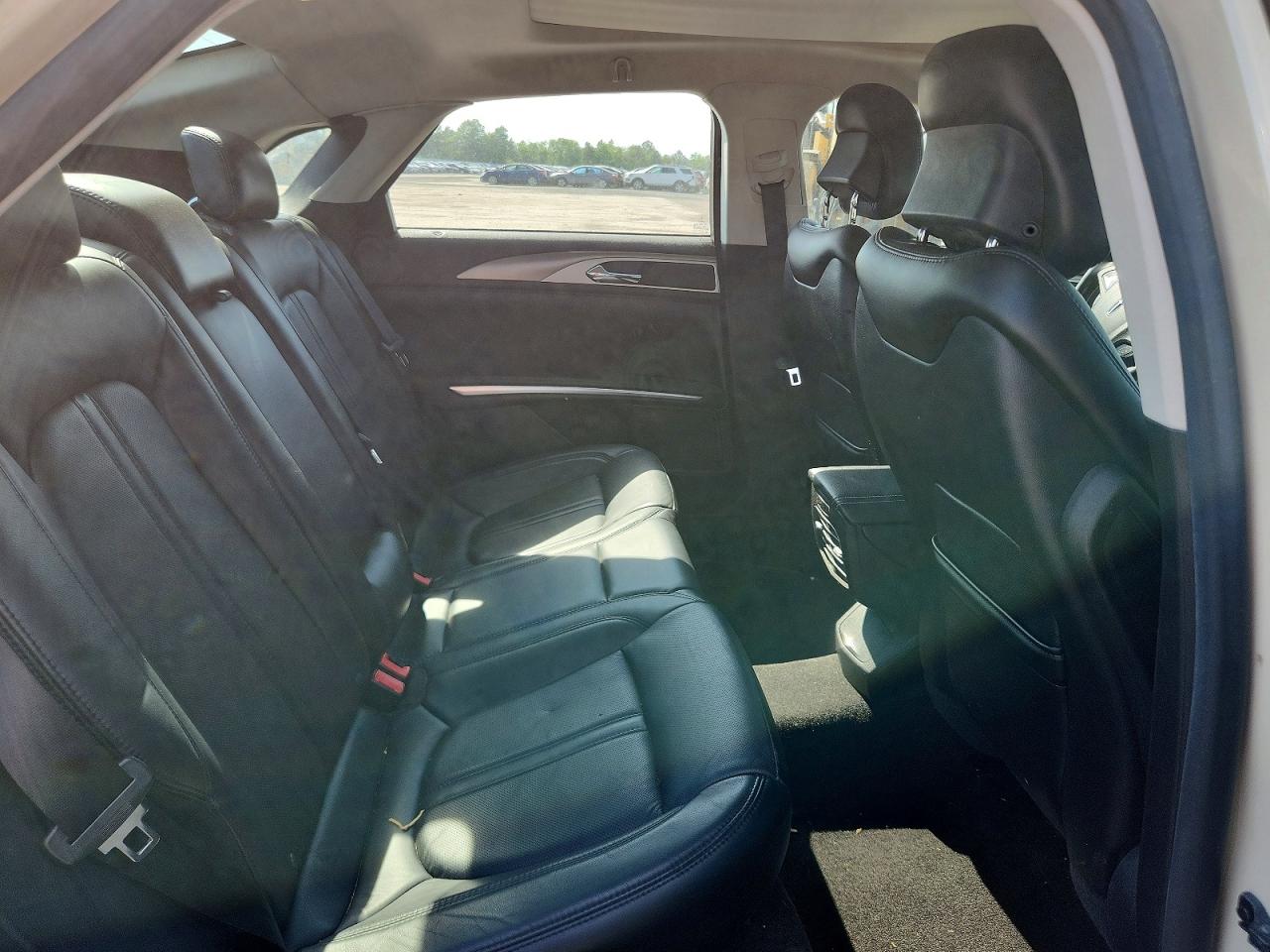 2015 Lincoln Mkz Cream vin: 3LN6L2JK5FR628377